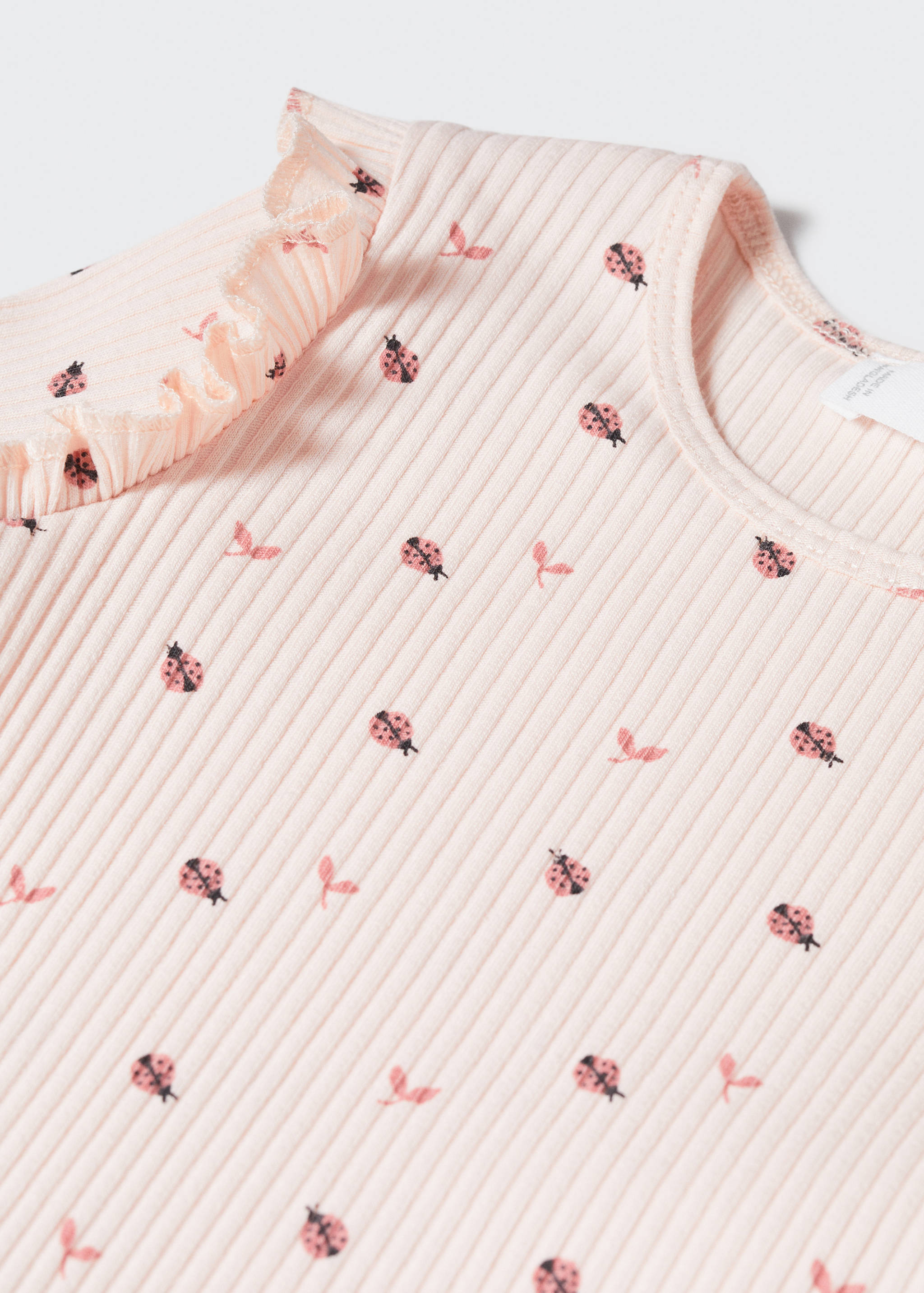 Ribbed long-sleeved t-shirt - Details of the article 0