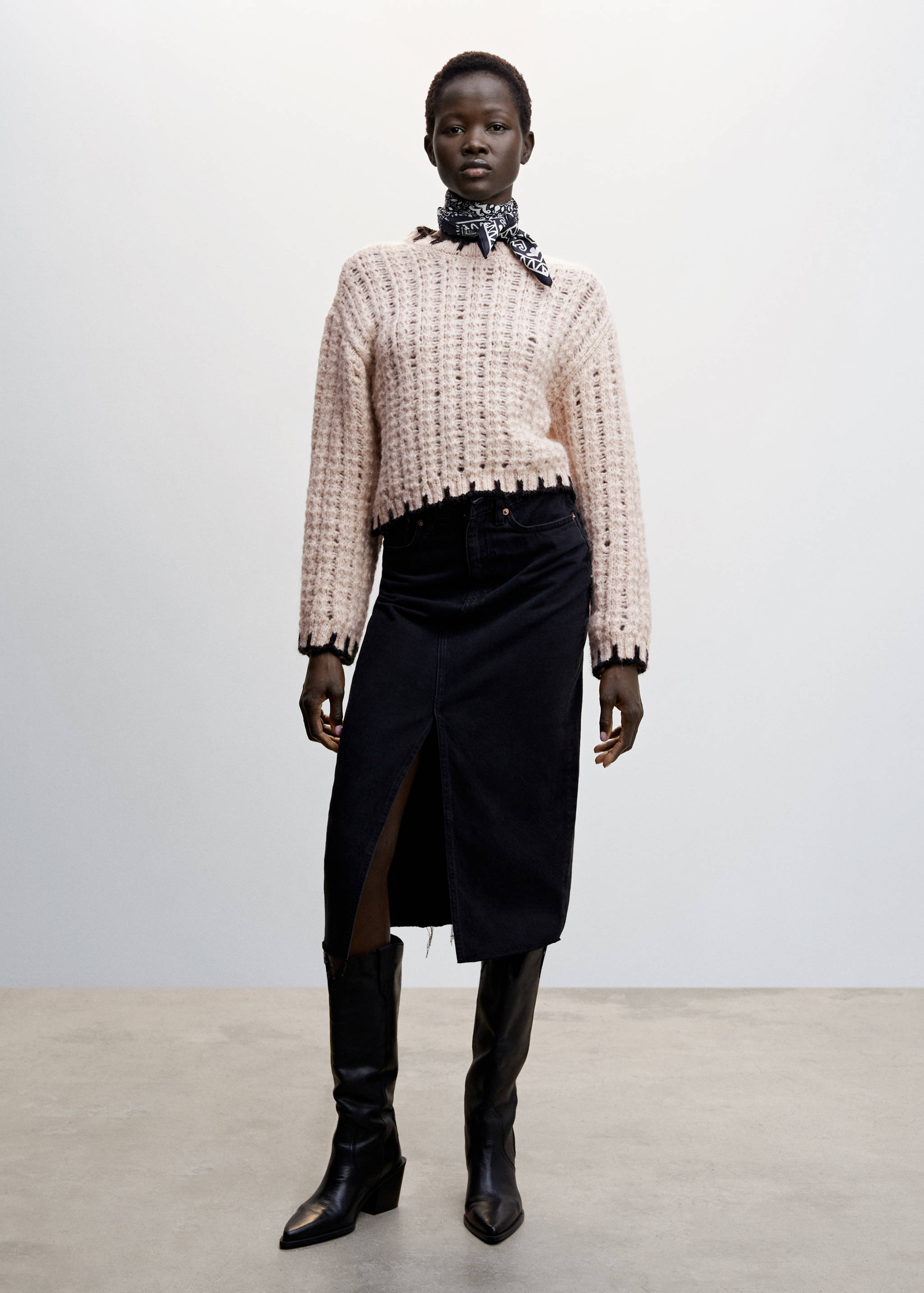 Contrast trim sweater - General plane