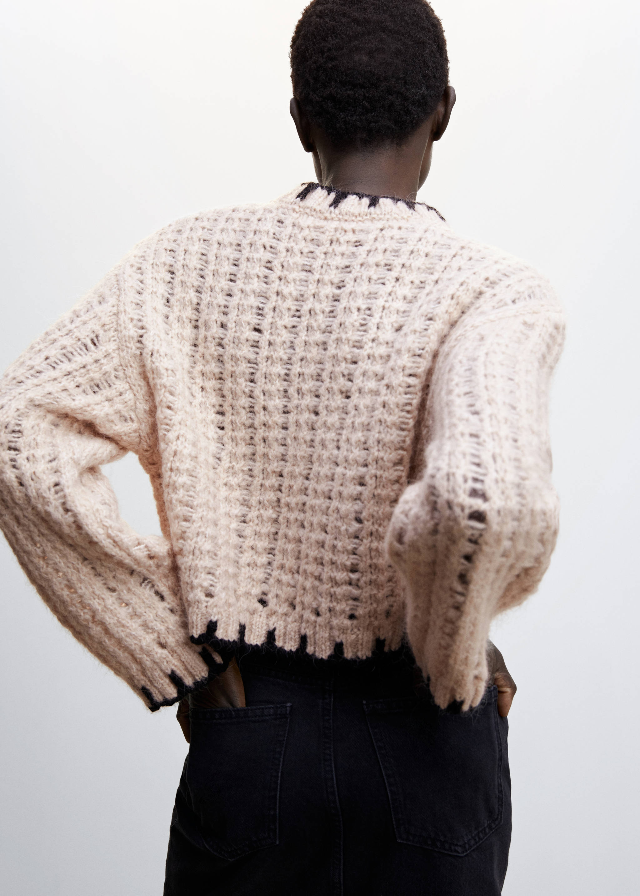 Contrast trim sweater - Reverse of the article