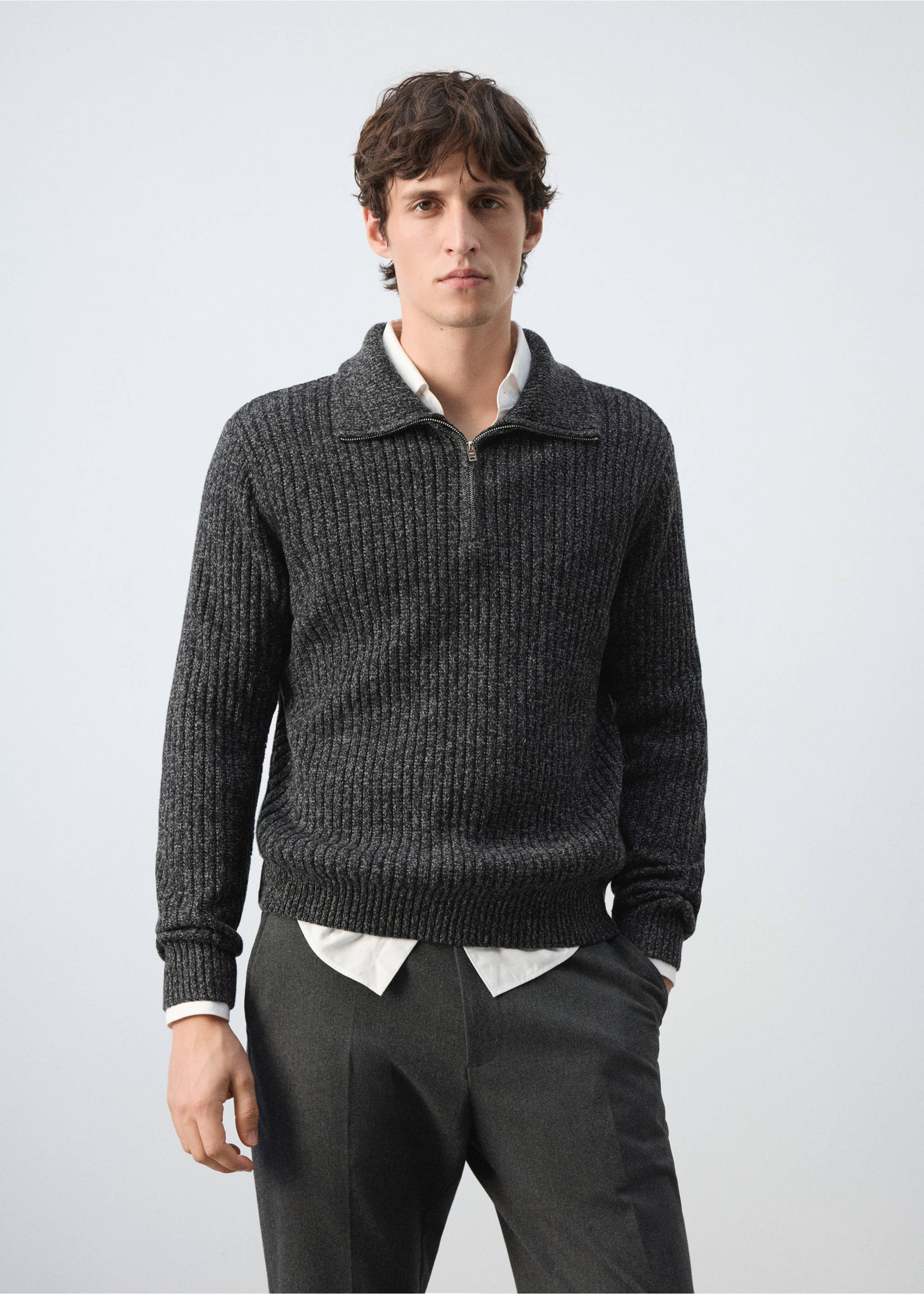 Dark grey ribbed knit jersey with a half-zip collar worn over a shirt., Dark Heather Grey. Ref: 47001390-00.