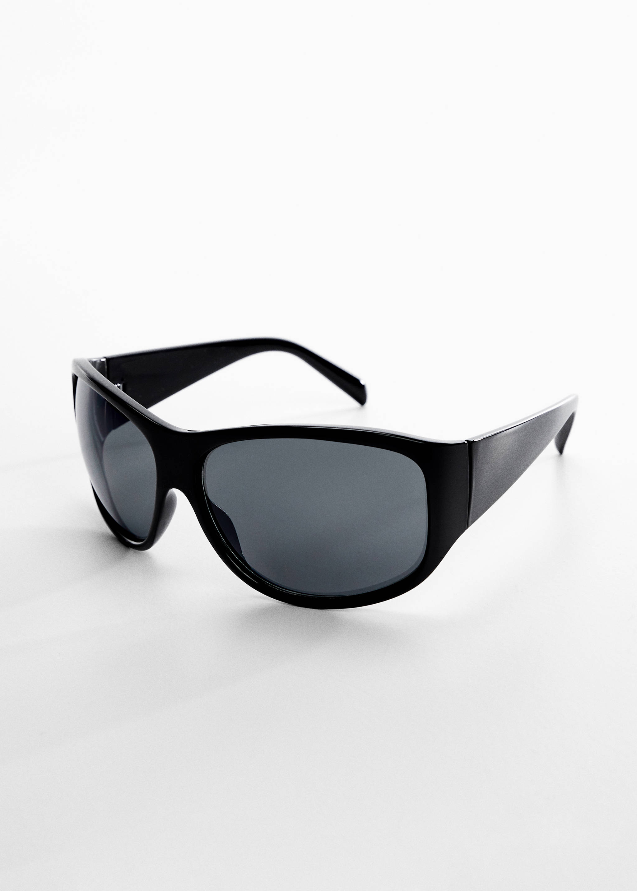 Curved frame sunglasses - Medium plane