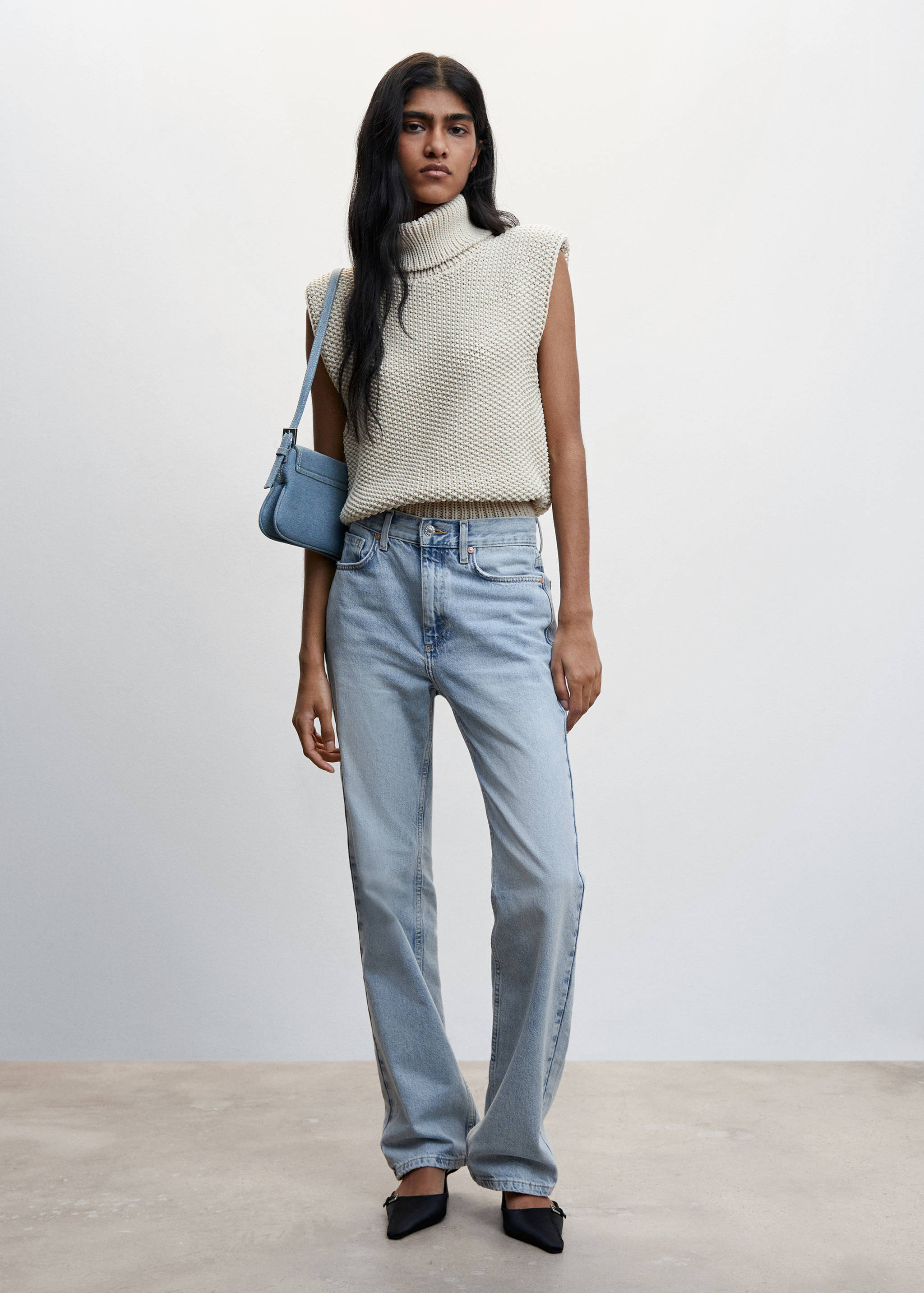 Jeans rectos tiro medio - Plano general