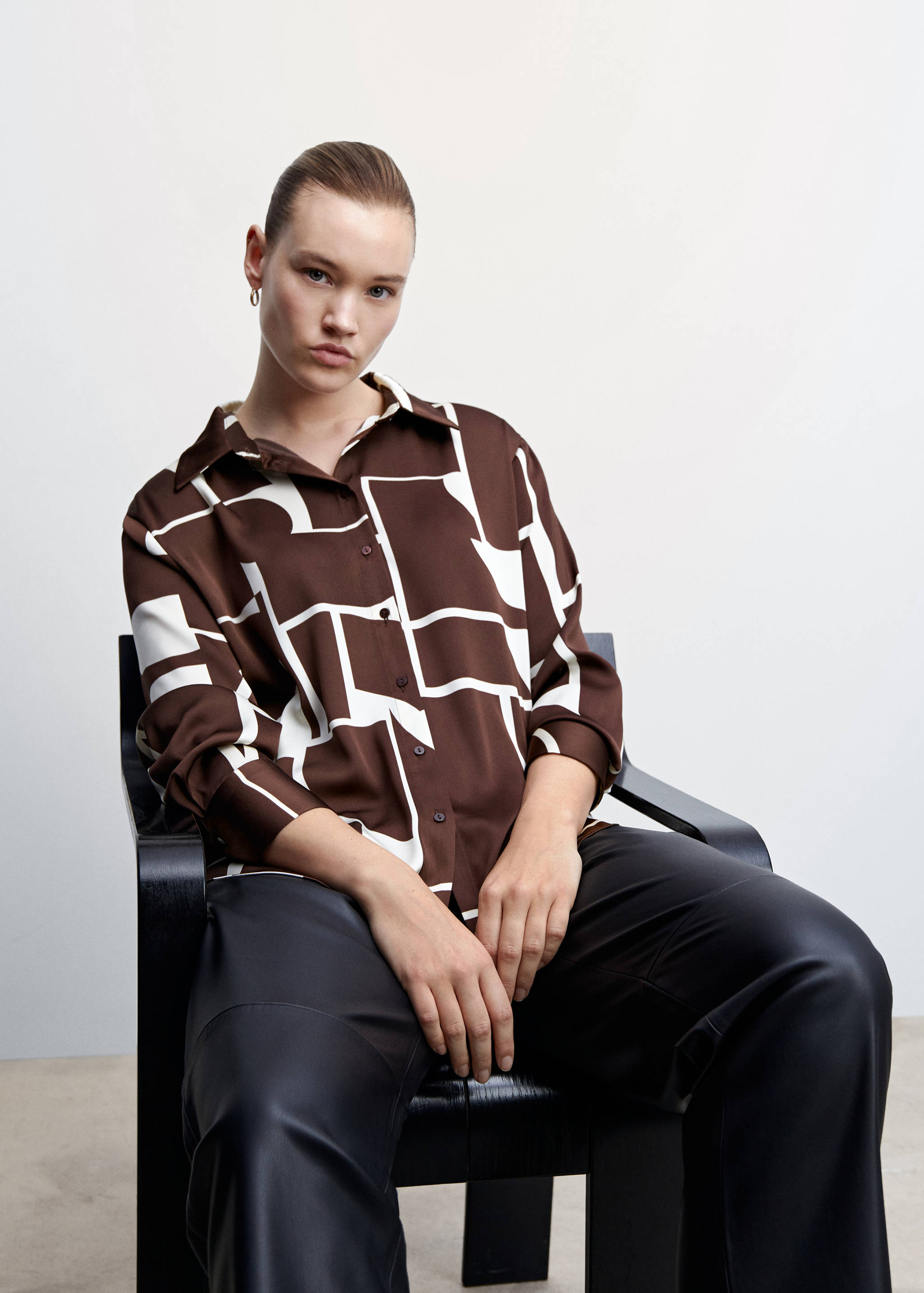 Chemise satinée imprimée - Détail de l'article 4