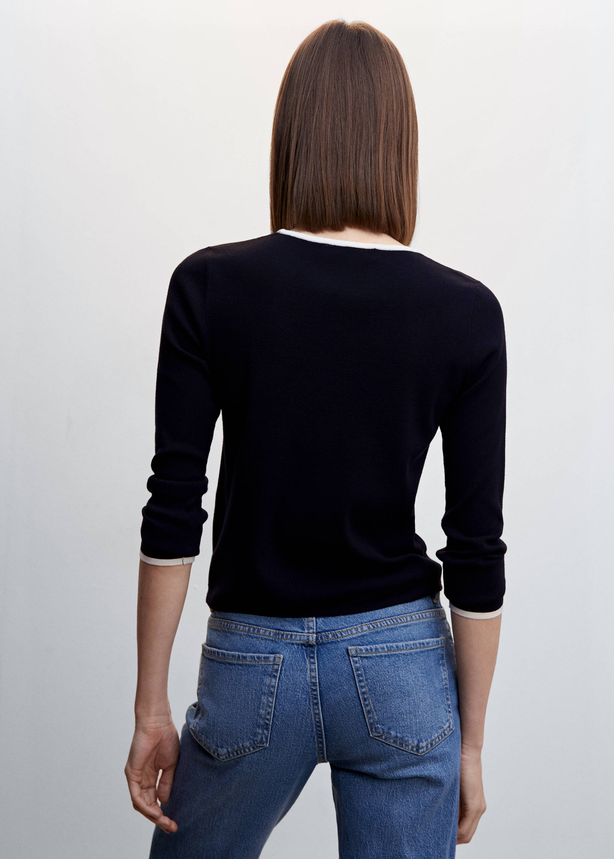 Contrast trim sweater - Reverse of the article