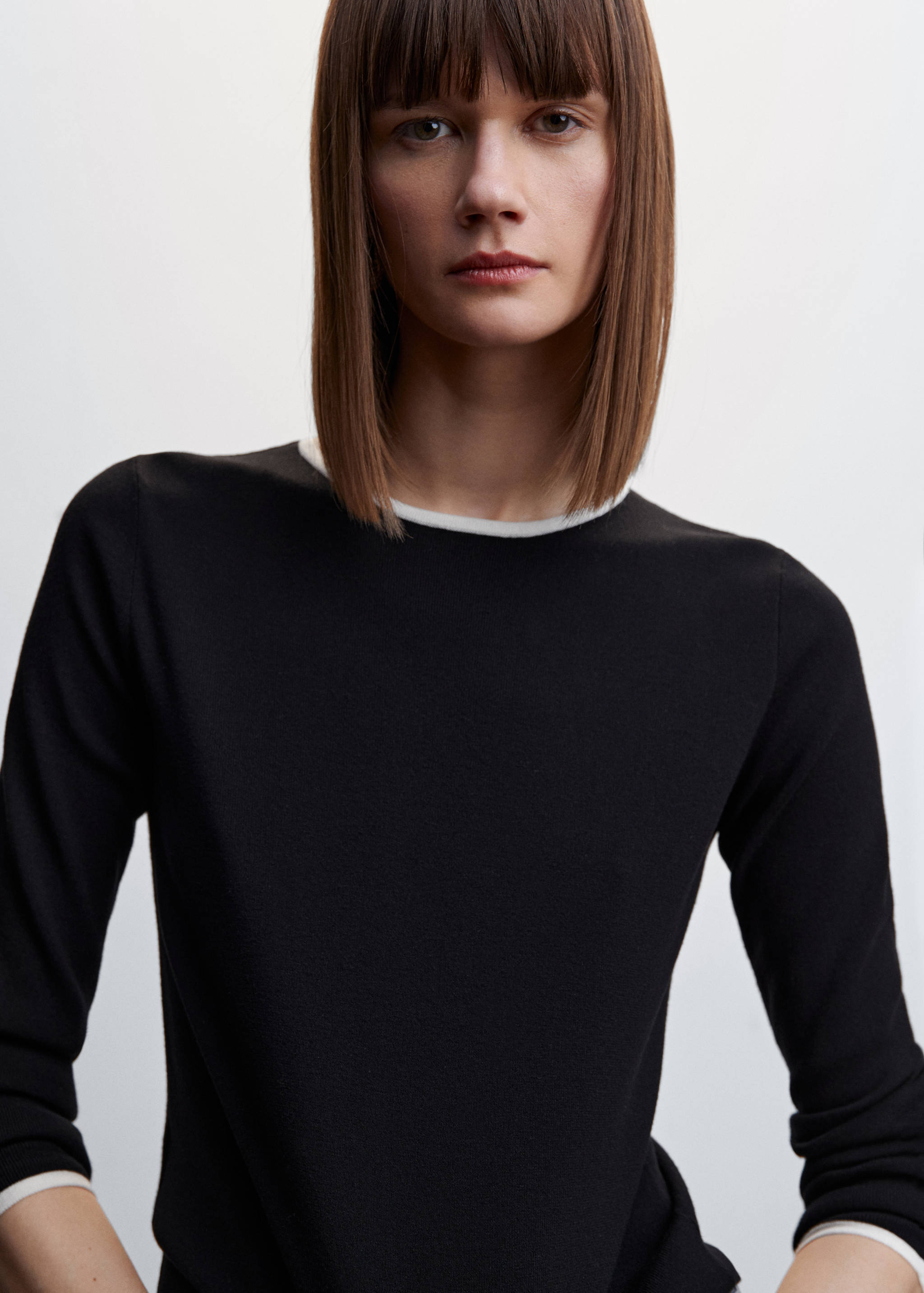 Contrast trim sweater - Details of the article 1