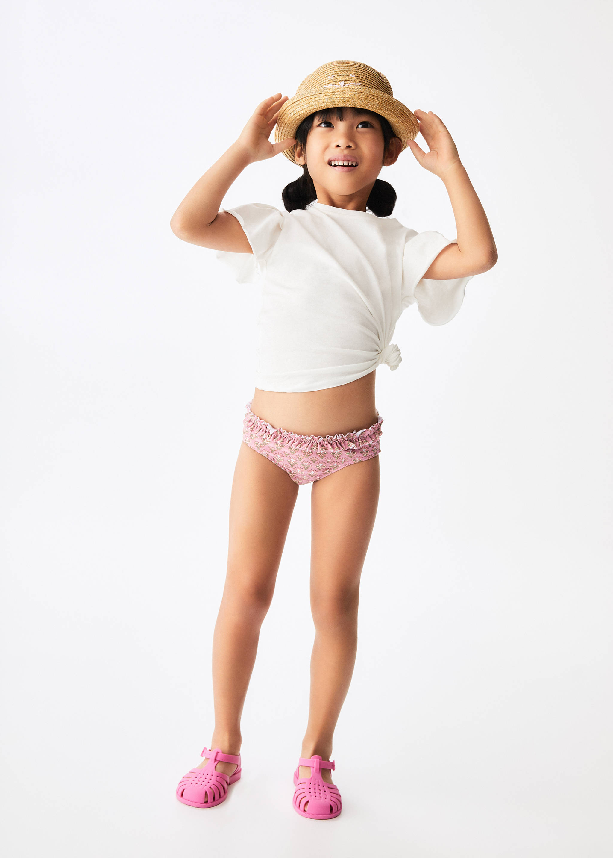 لباس بكيني مكشكش  - رؤية عامة