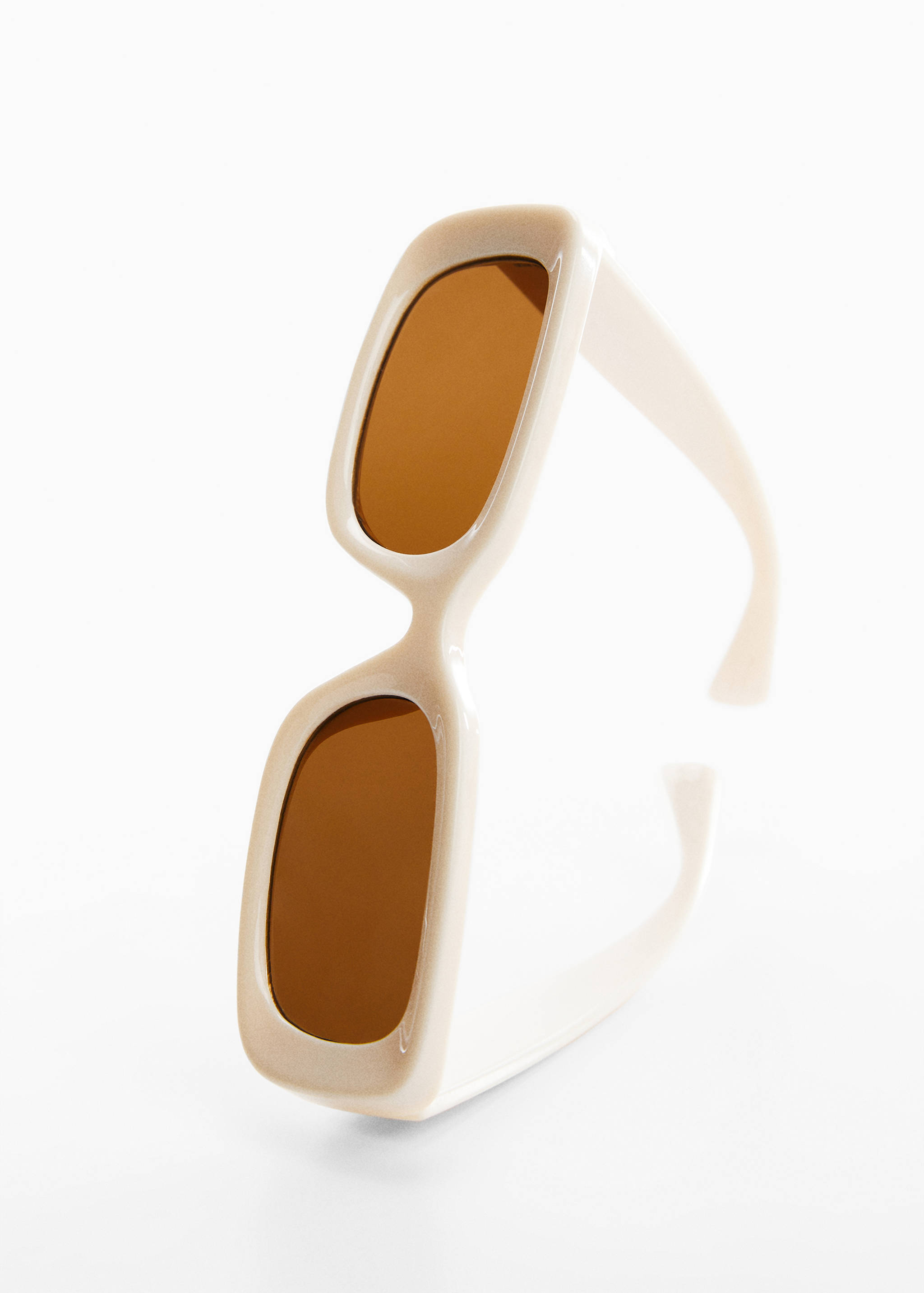 Солнцезащитные очки в квадратной оправе - Деталь изделия 5