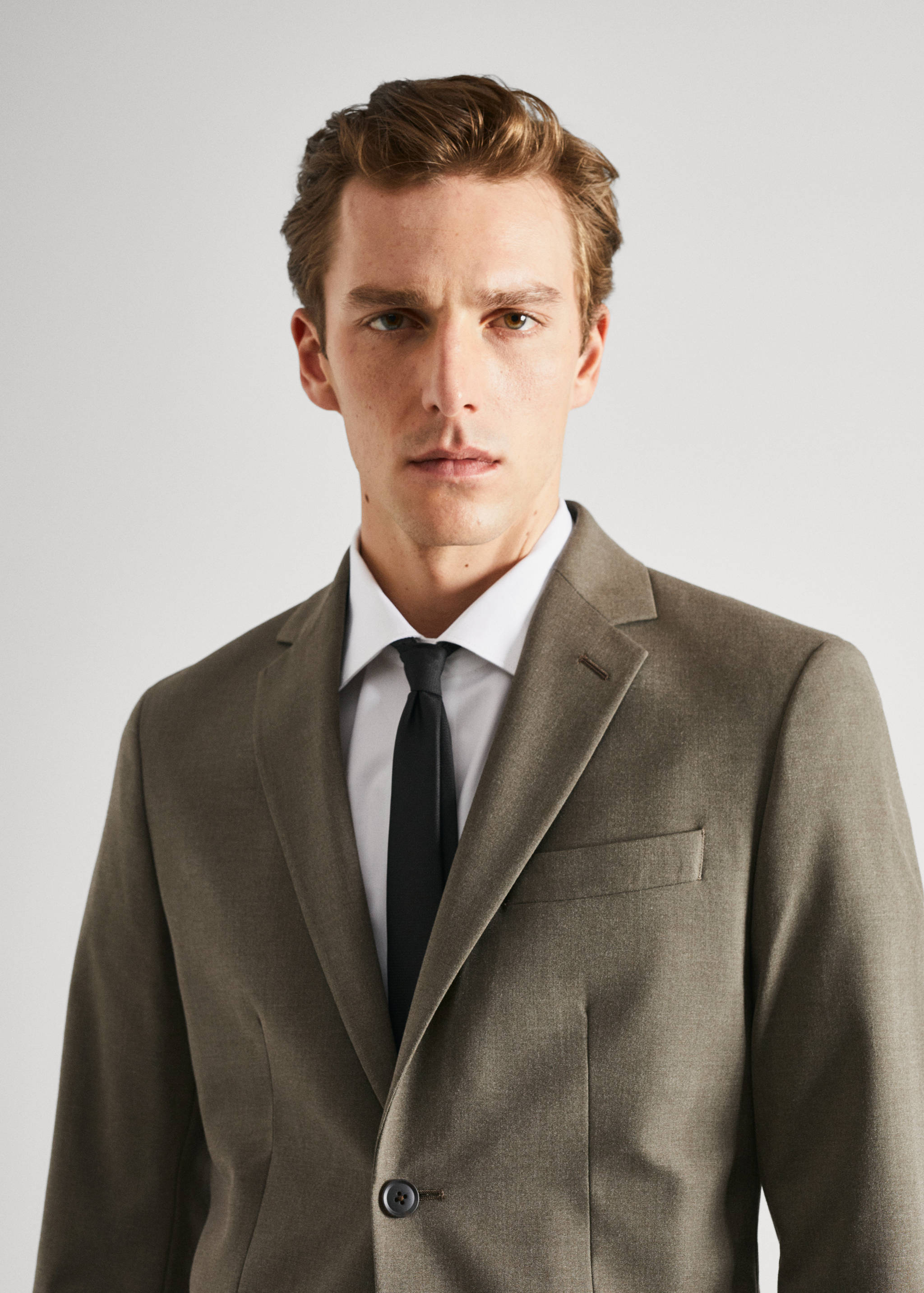 Slim-fit suit jacket  - Details of the article 1