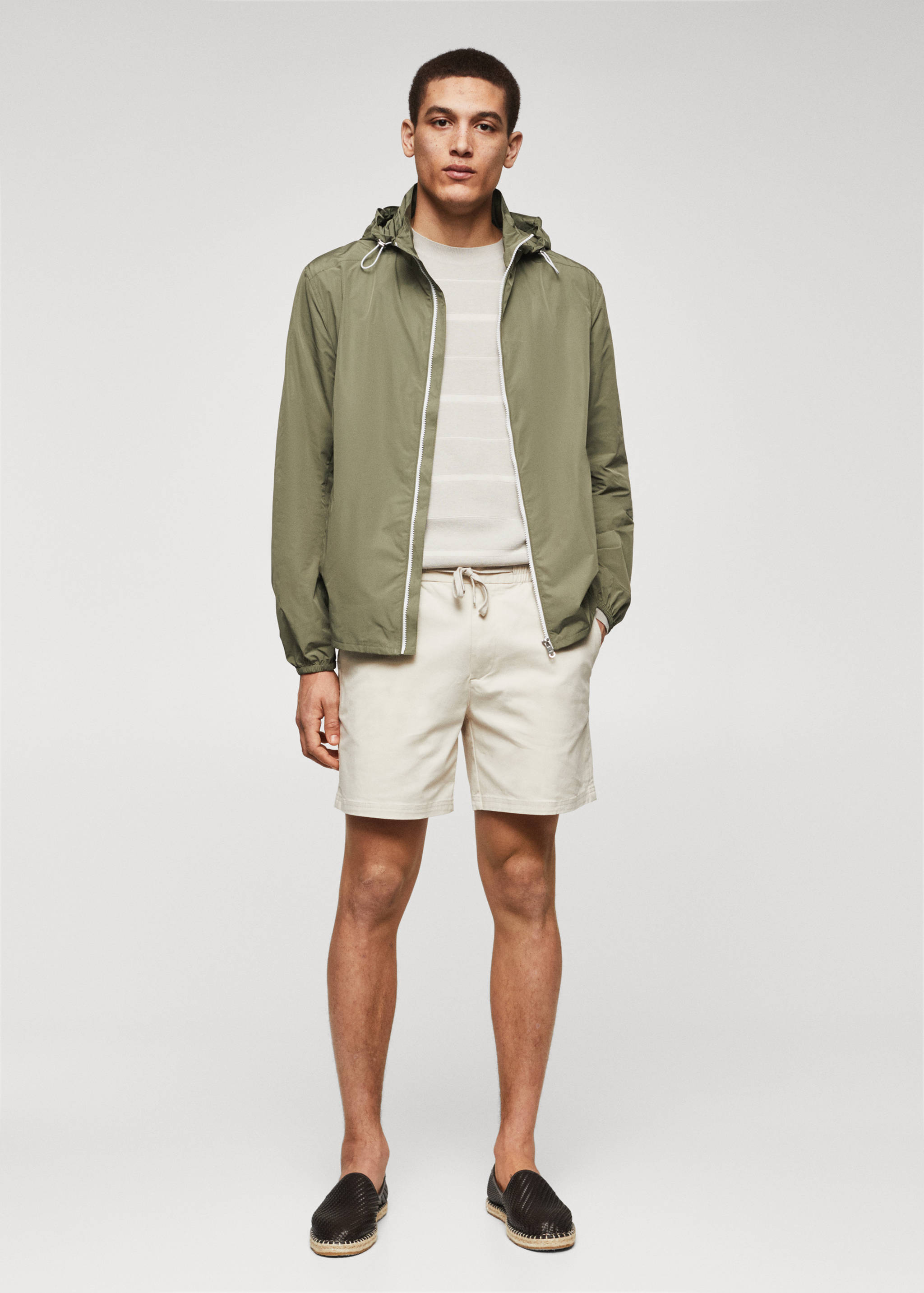 Water-repellent hooded jacket - General plane