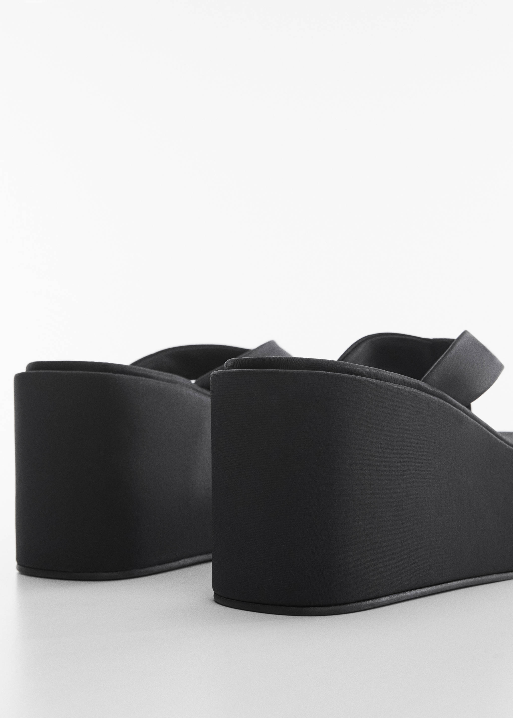 Platform strap sandals - Details of the article 2