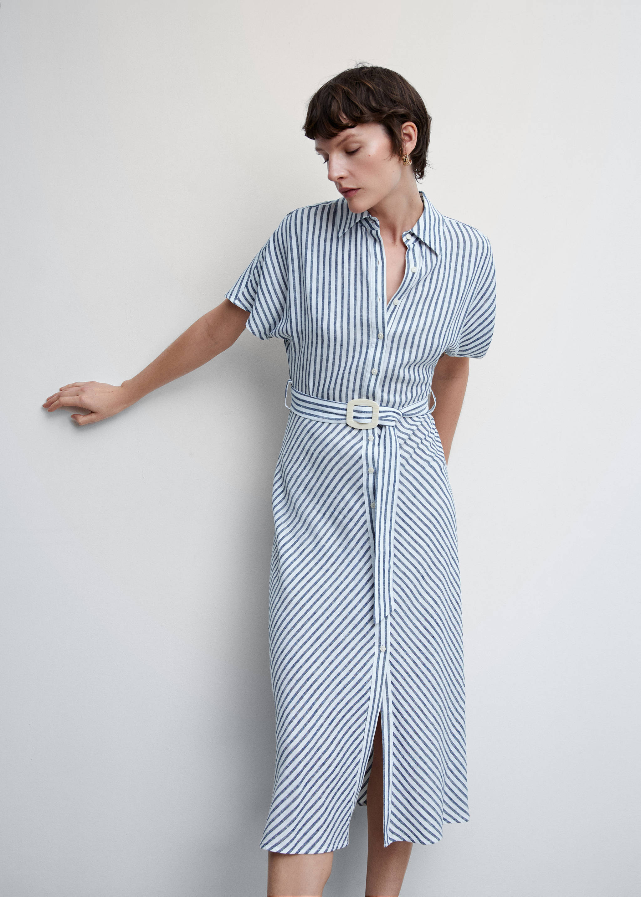 Linen striped shirt dress - Details of the article 2