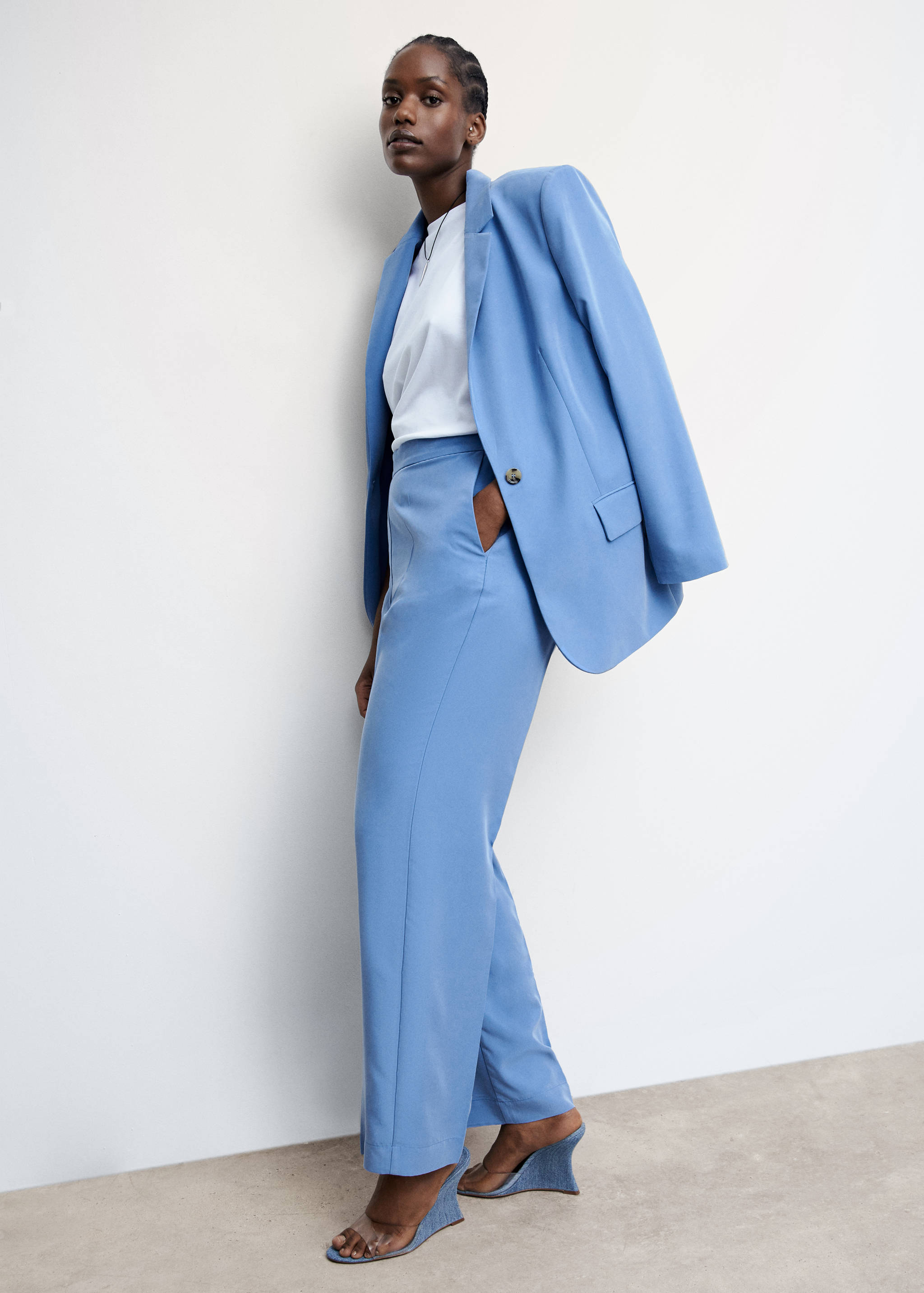 Modal pantalon - Detail van het artikel 4