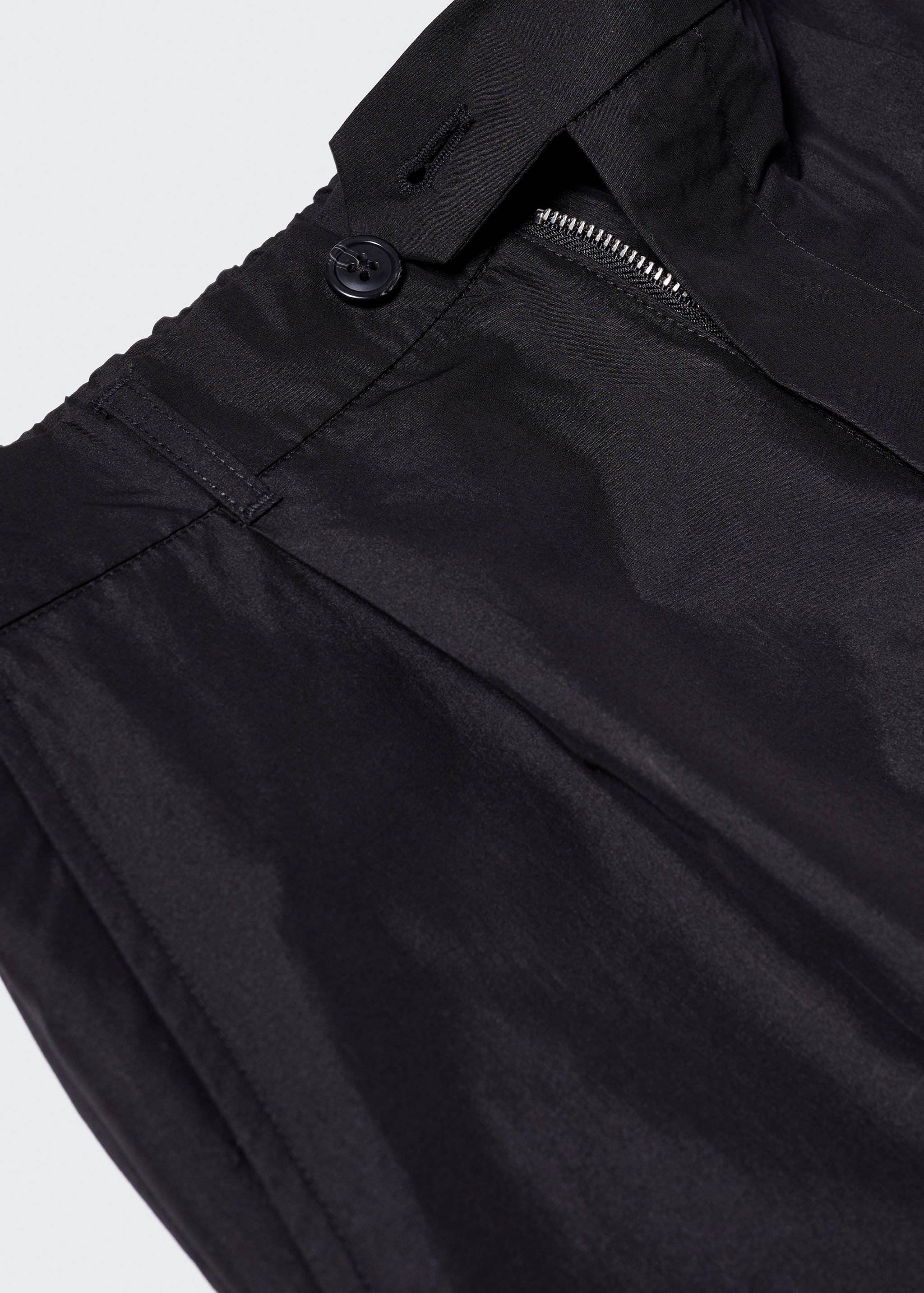 Cotton pleated Bermuda shorts - Details of the article 8