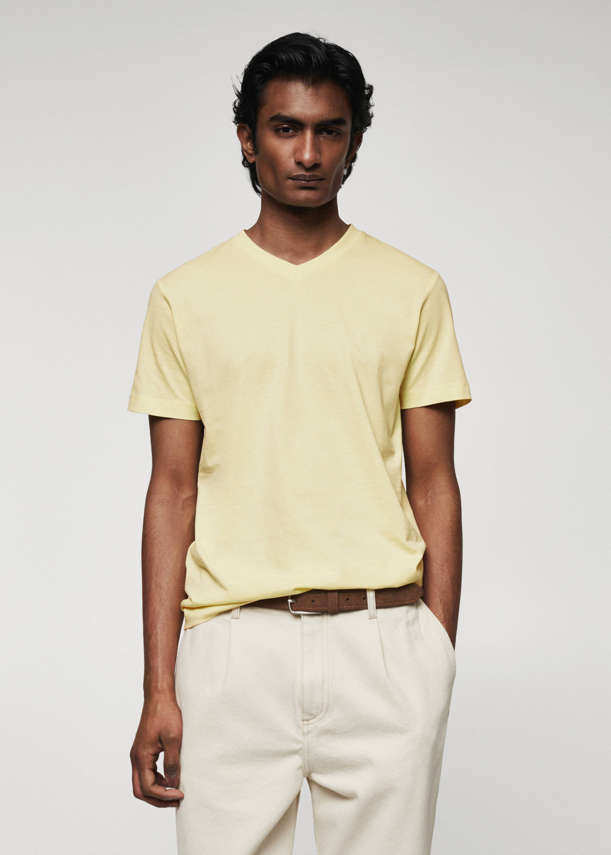 T-shirt col V 100 % coton - Plan moyen