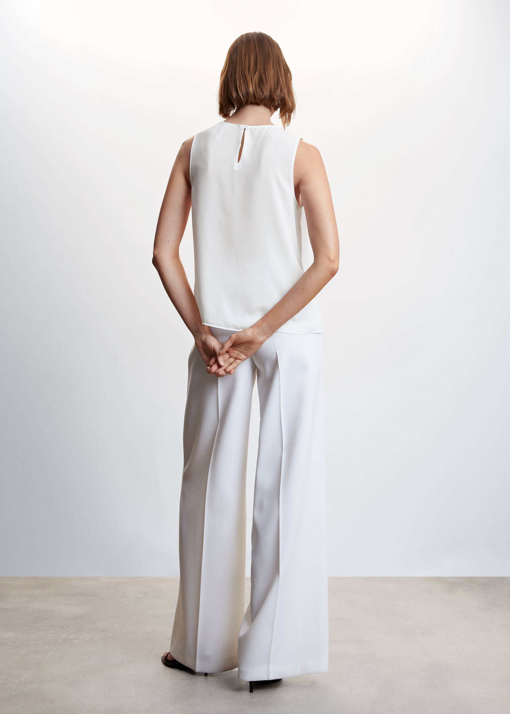 Blusa cruzada botón - Reverso del artículo