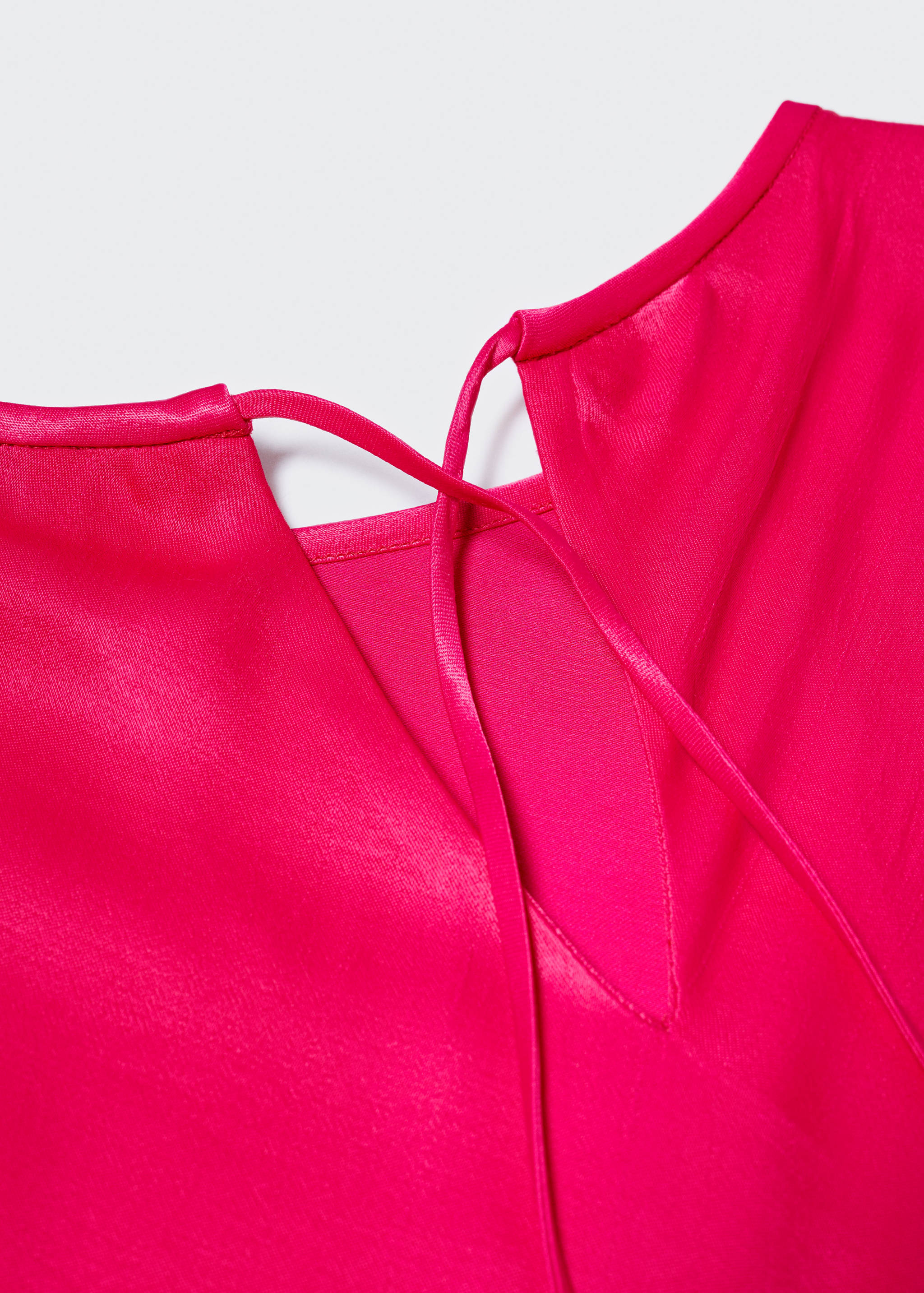 Robe satinée manches cloche - Détail de l'article 8