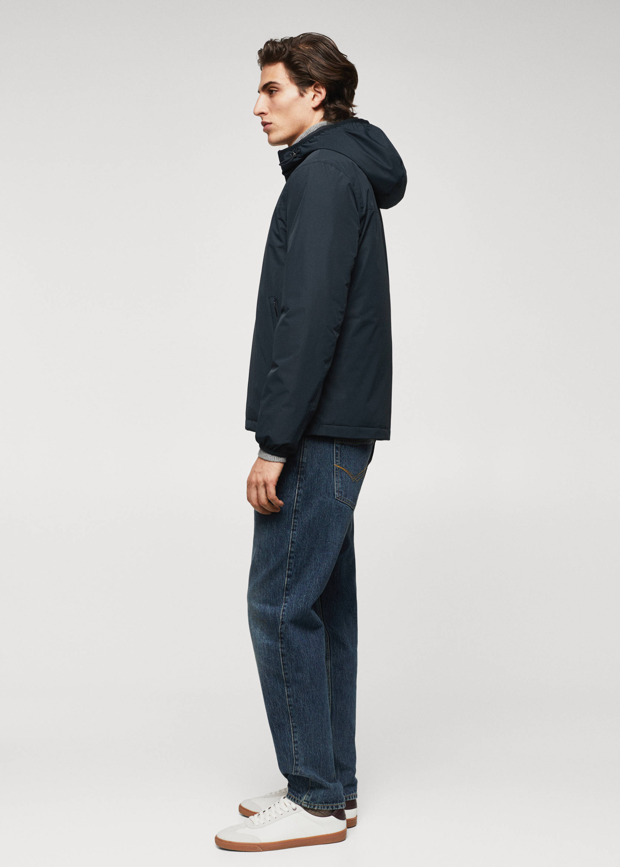 Veste imperméable à capuche - Détail de l'article 6