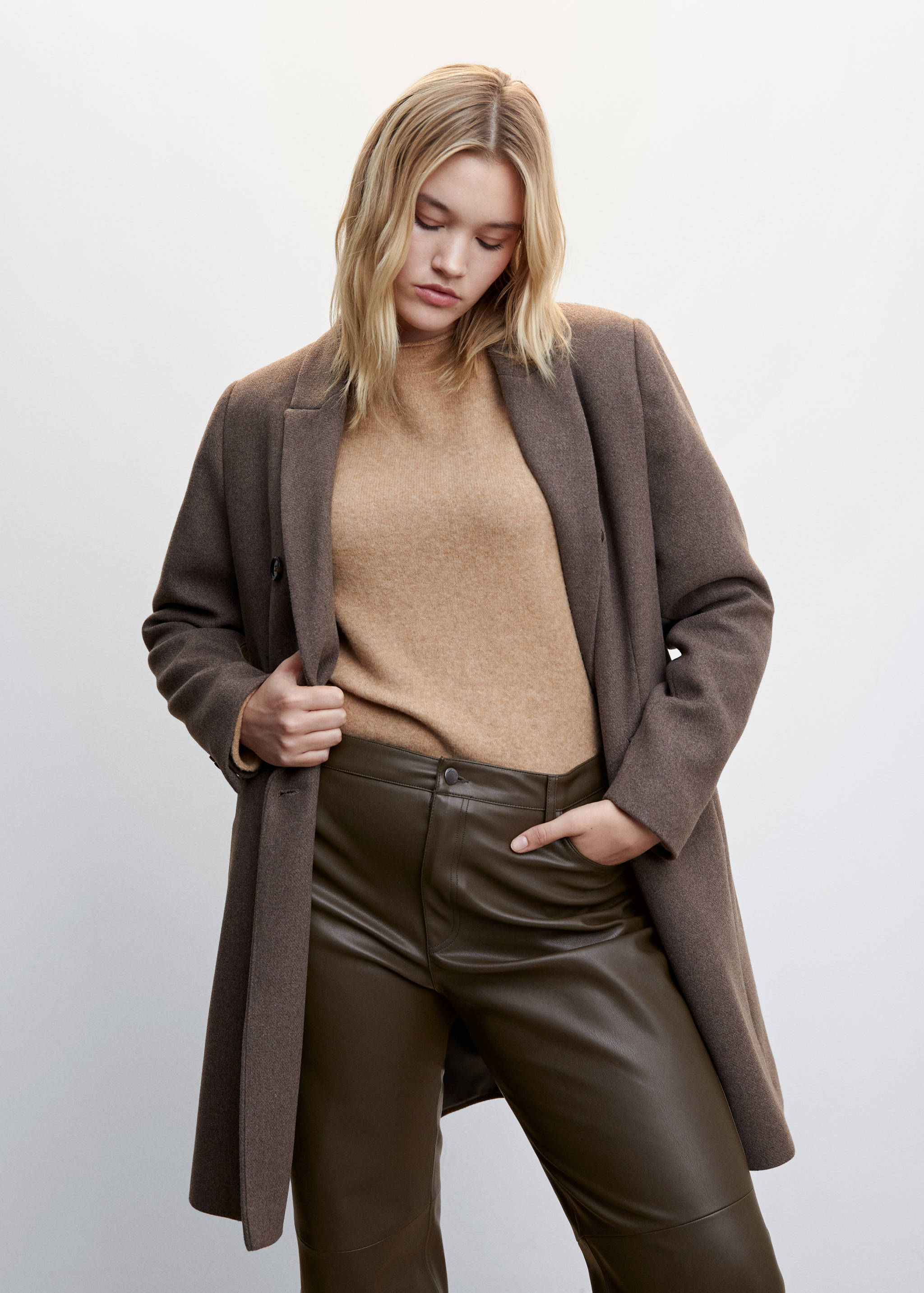 Pantalón recto efecto piel - Detalle del artículo 5