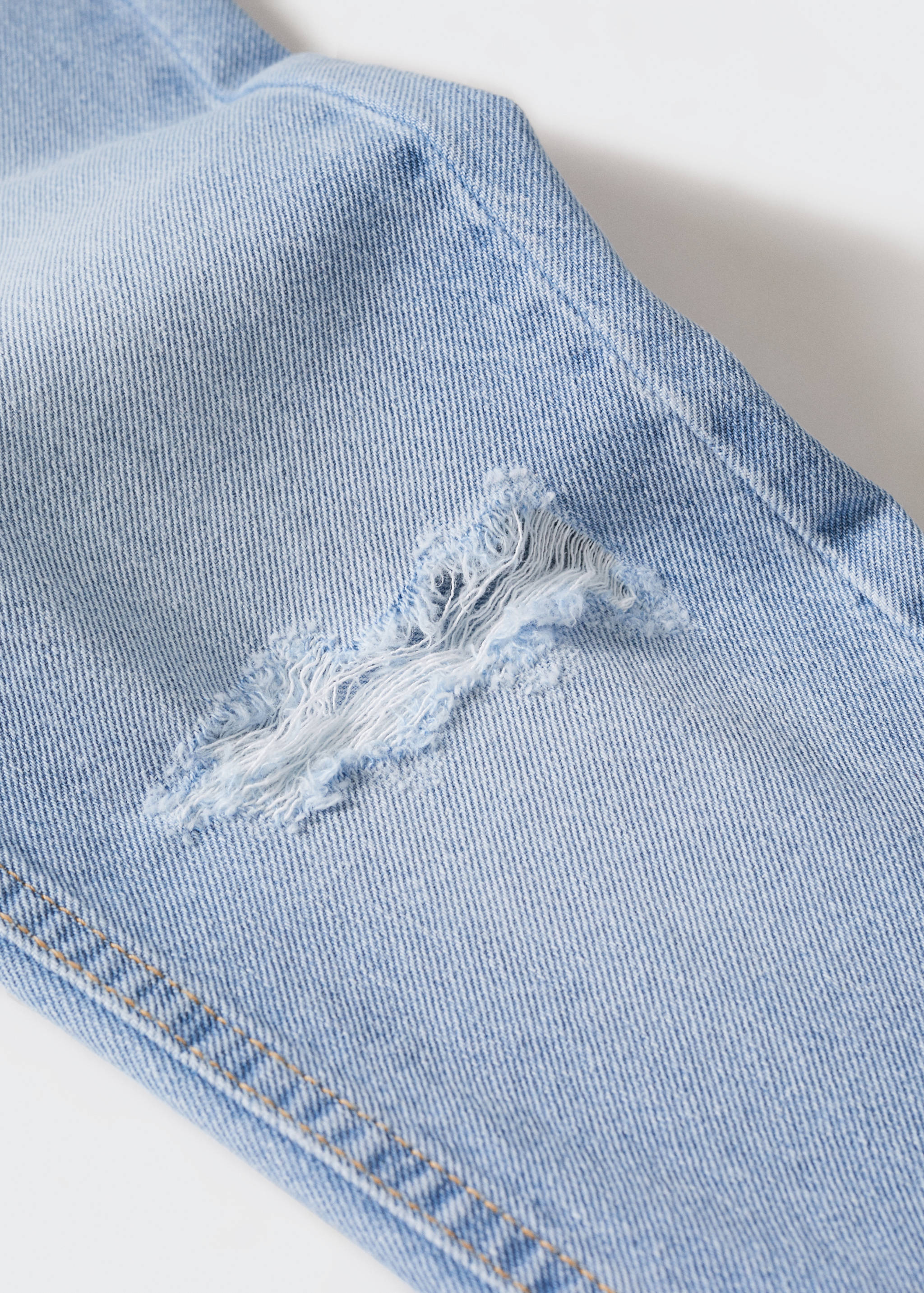 Джинсы Mom-fit - Деталь изделия 0