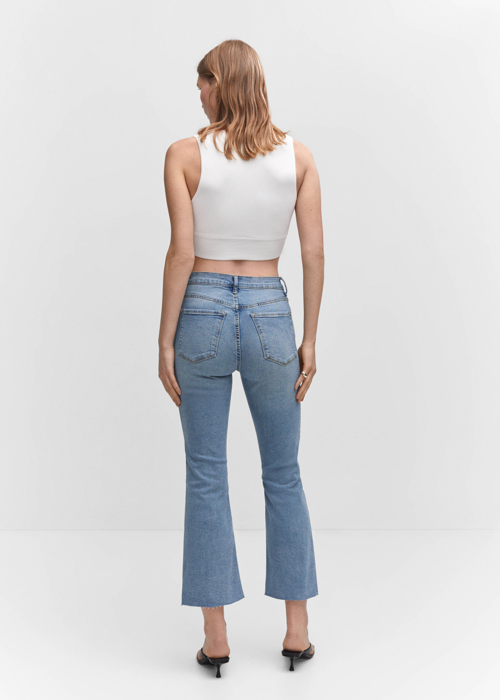 Crop flared jeans - Reverse of the article