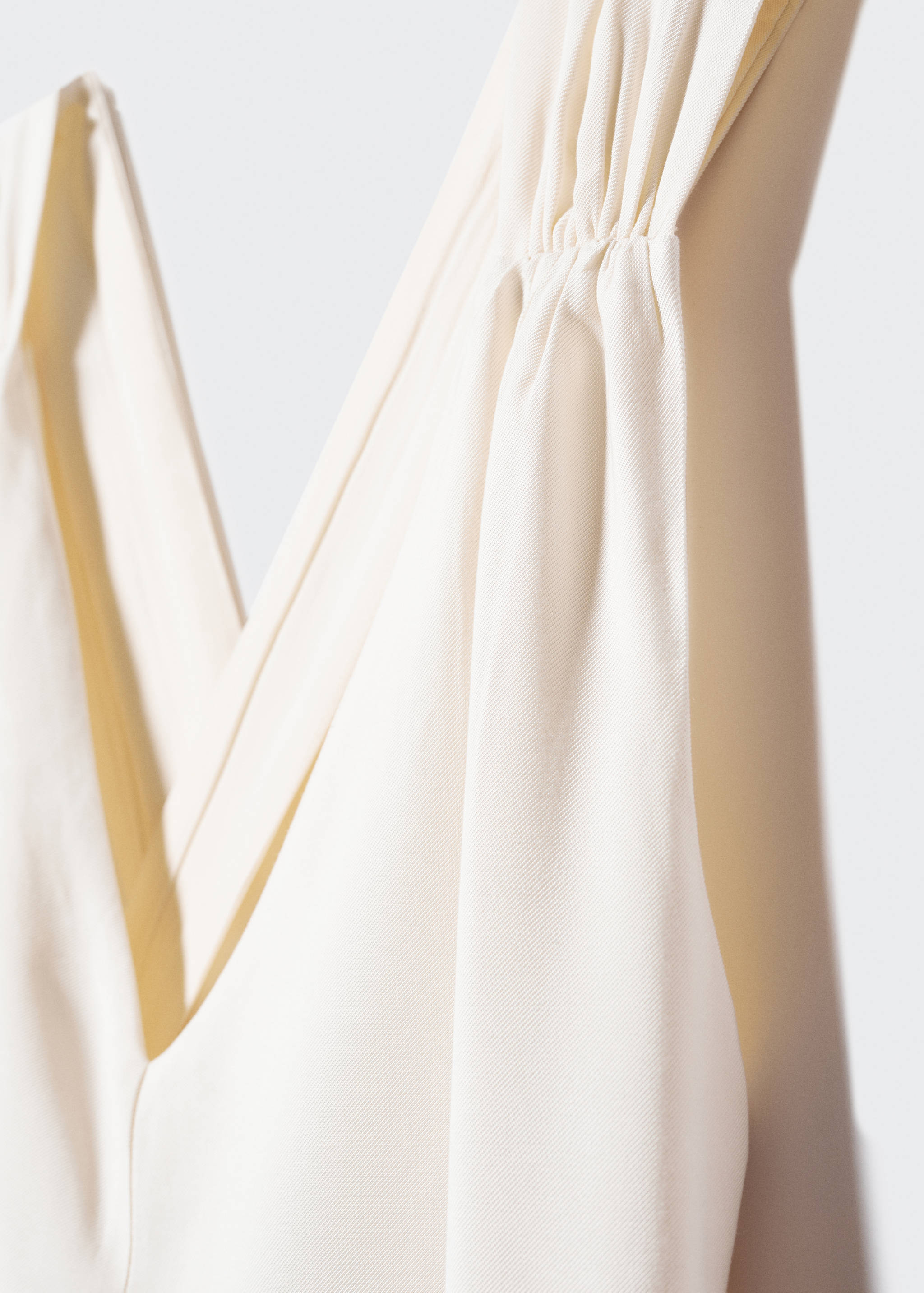 Wrap-back short jumpsuit - Details of the article 8