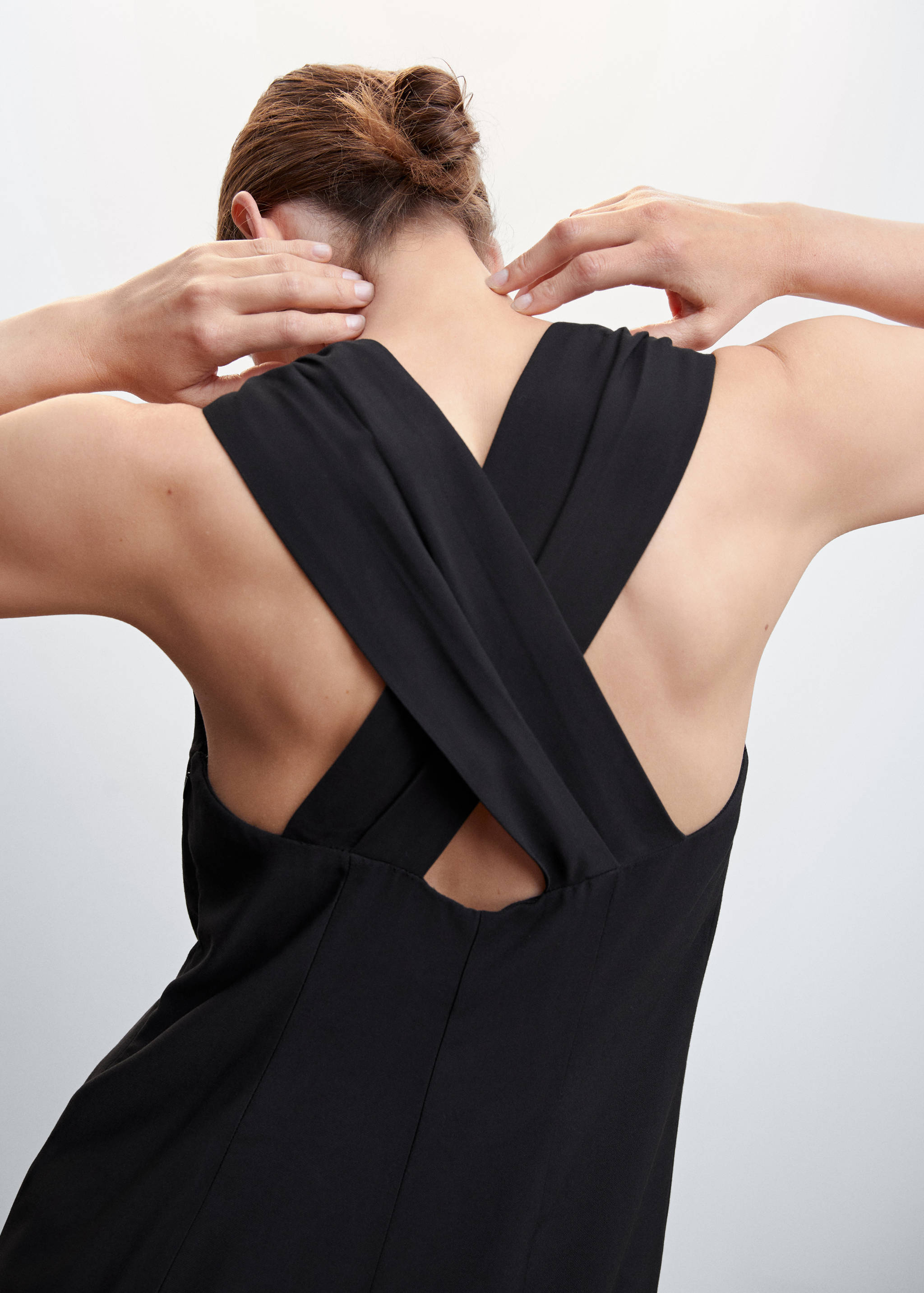 Wrap-back short jumpsuit - Details of the article 2