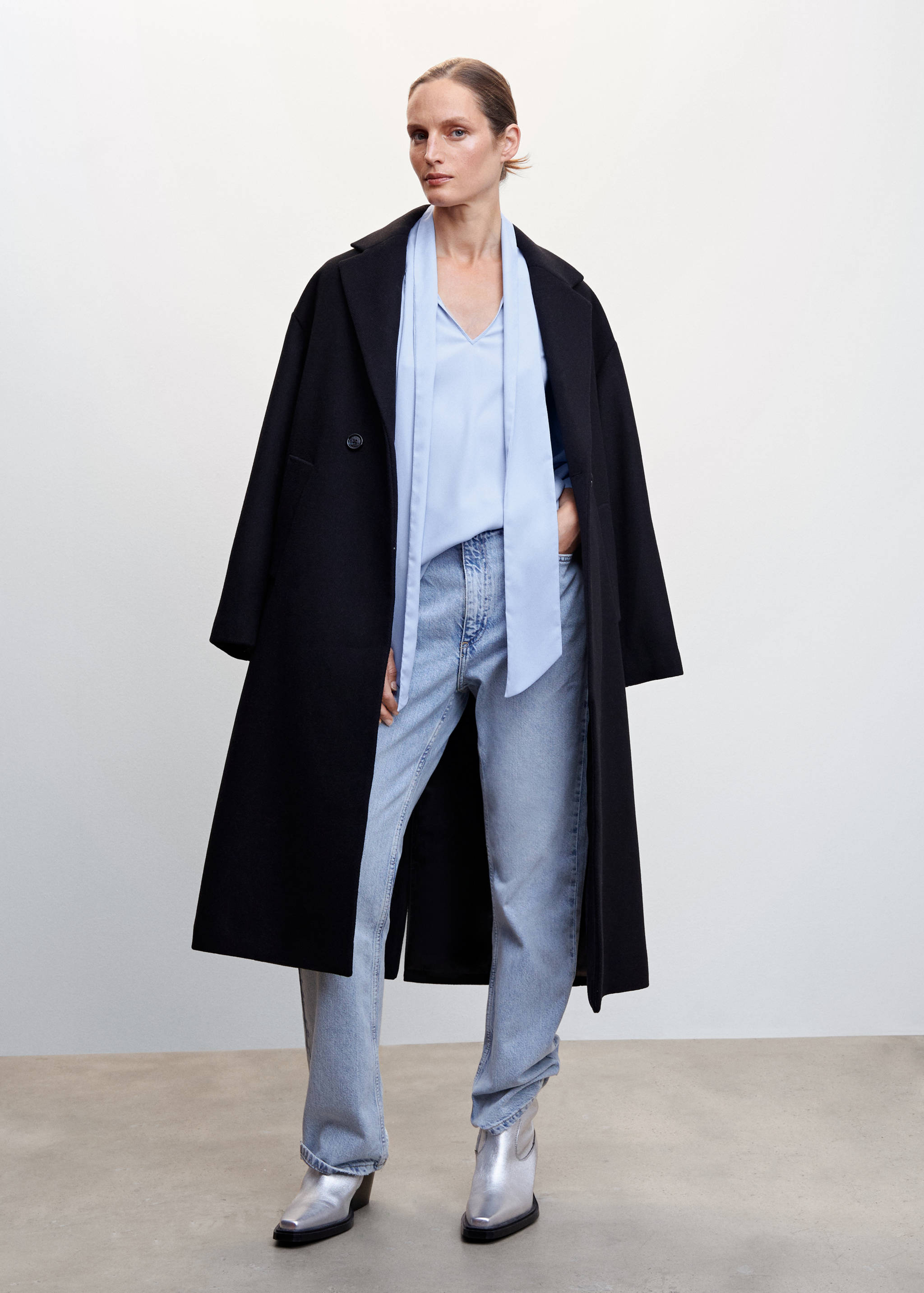 Blusa fluida lazo - Plano general