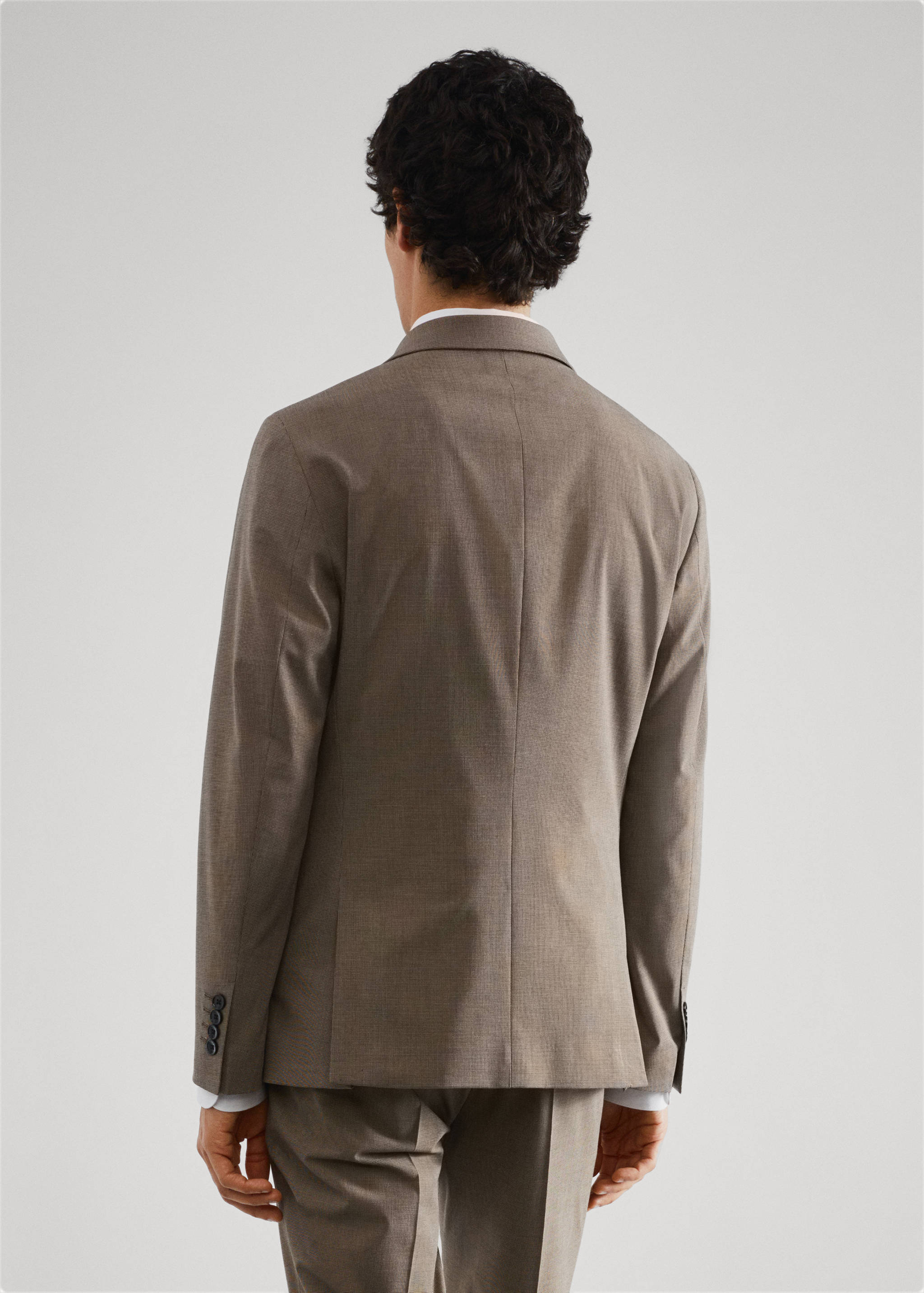 Super slim-fit suit jacket - Reverse of the article