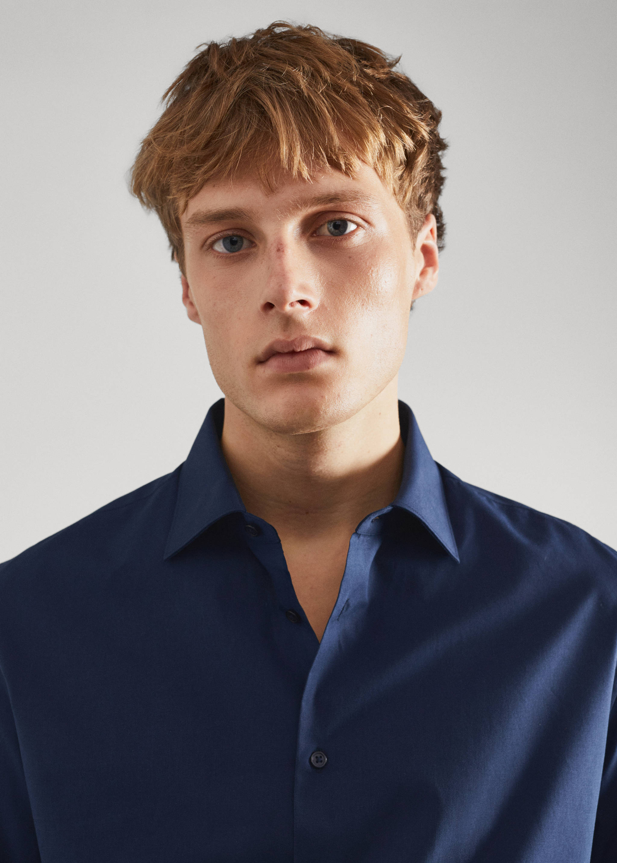 Slim fit stretch cotton suit shirt - Details of the article 1