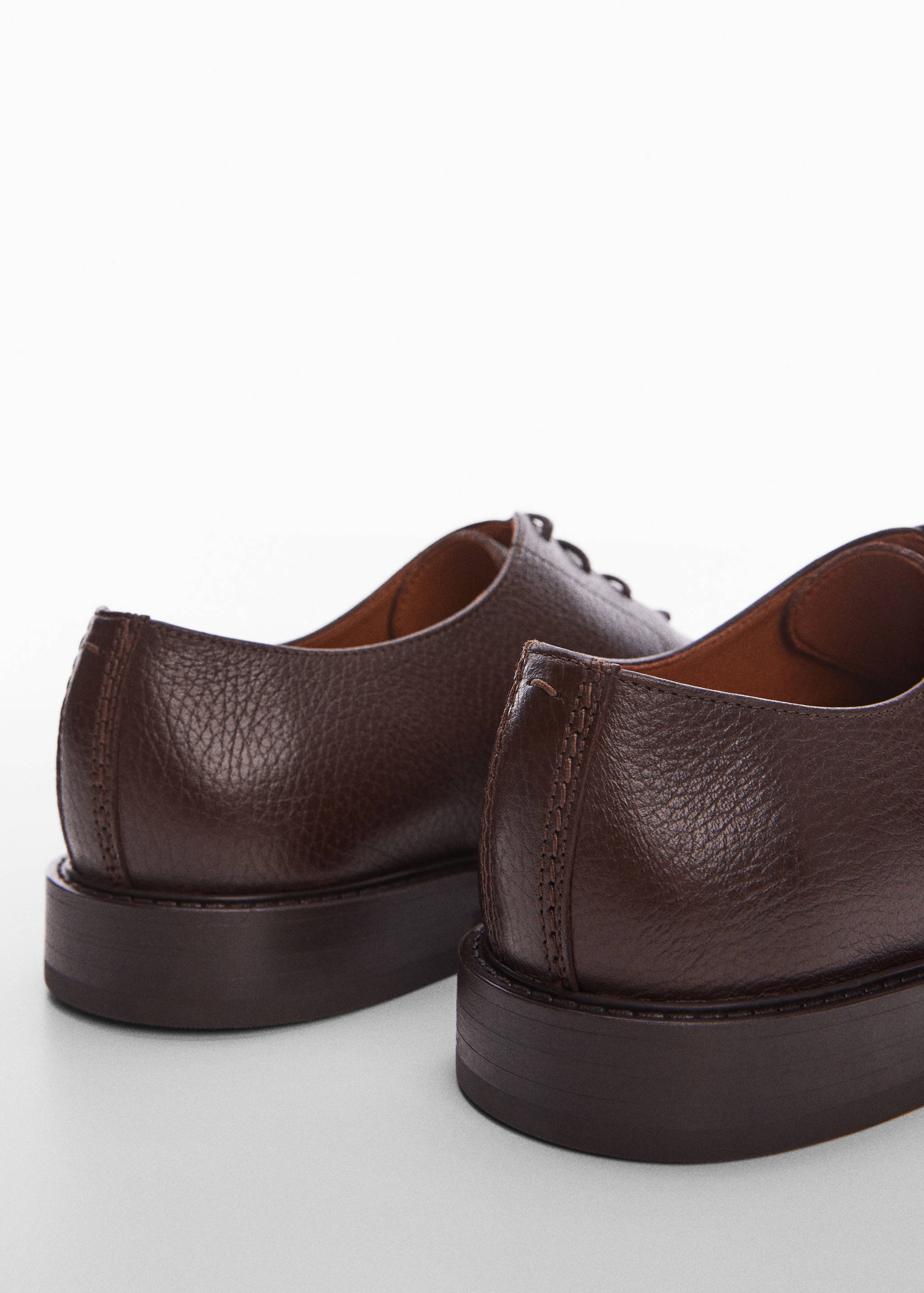 Leather blucher shoes - Details of the article 2