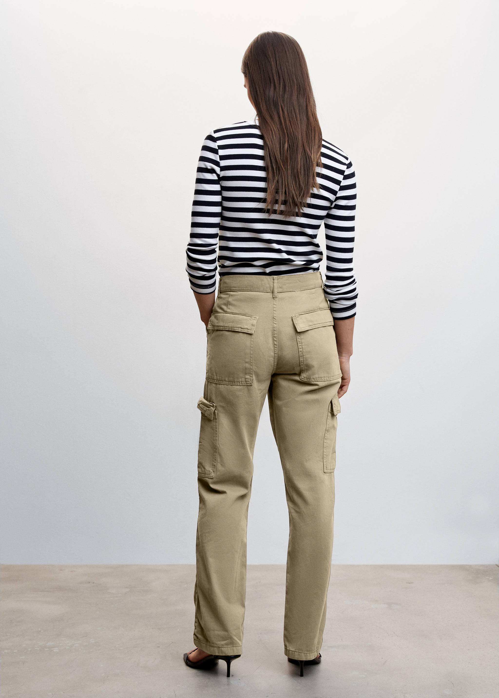 Pocket cargo jeans - Reverse of the article