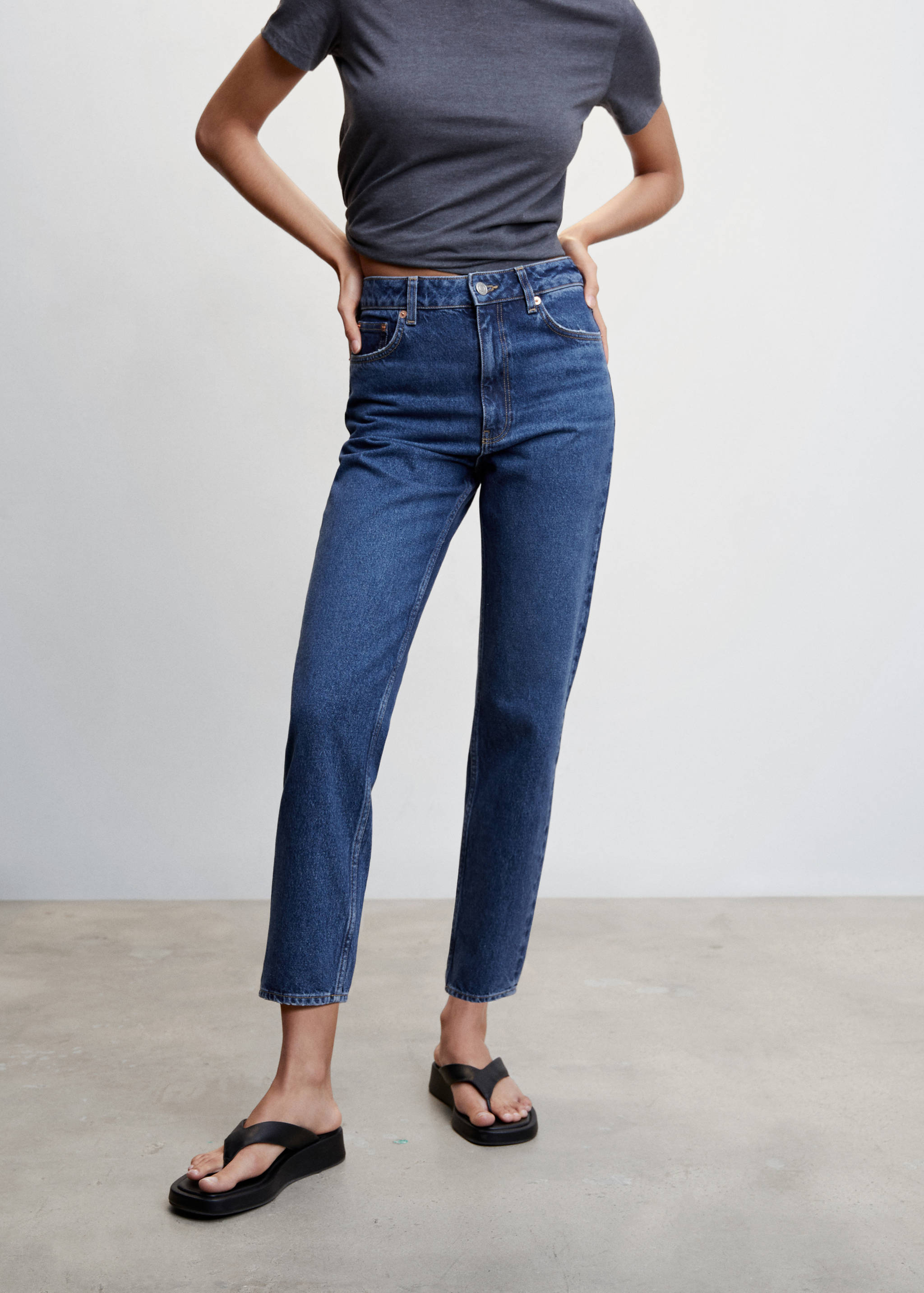 Jean mom taille haute - Plan moyen