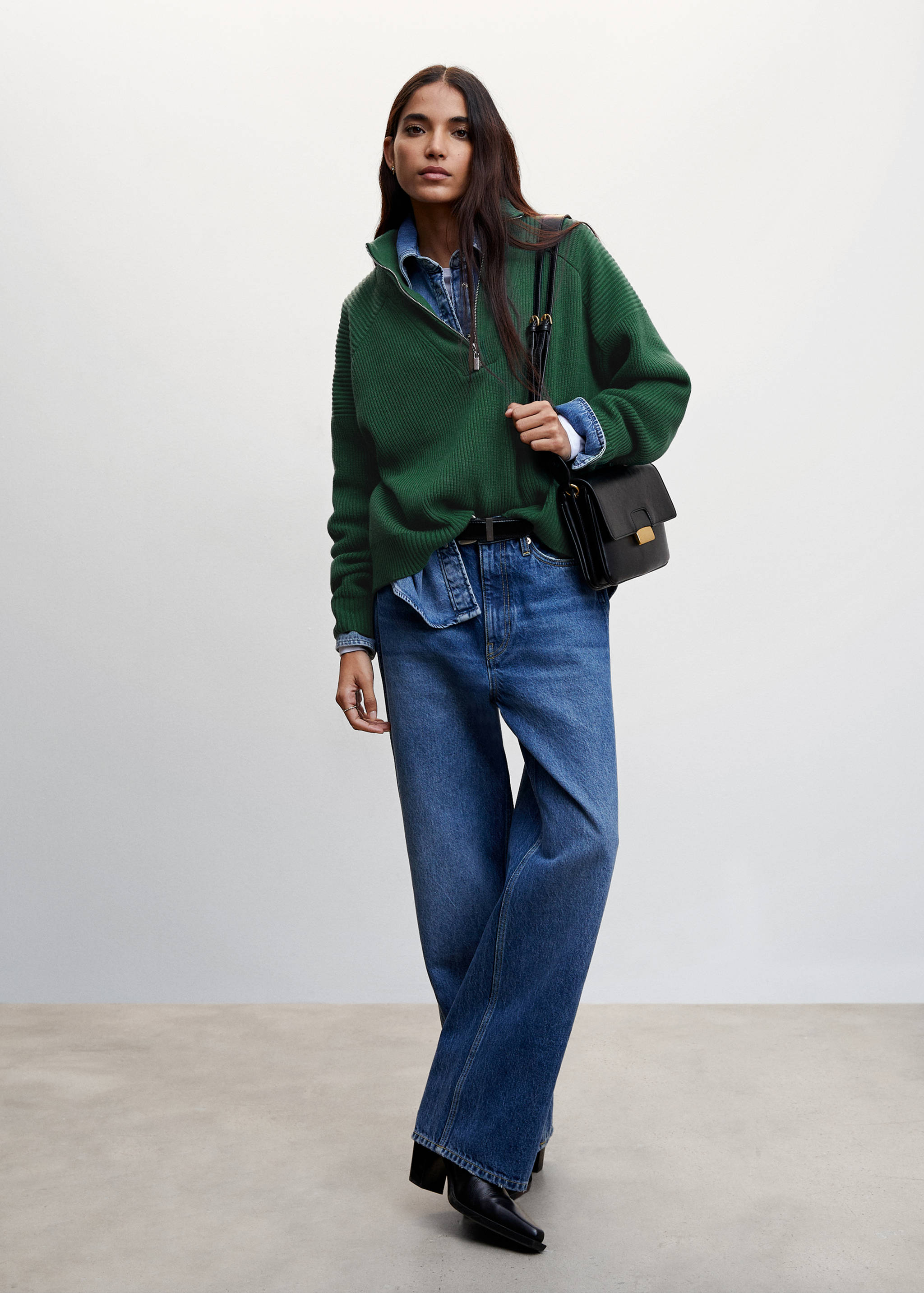 Camisola de gola alta com fecho de correr - Plano geral