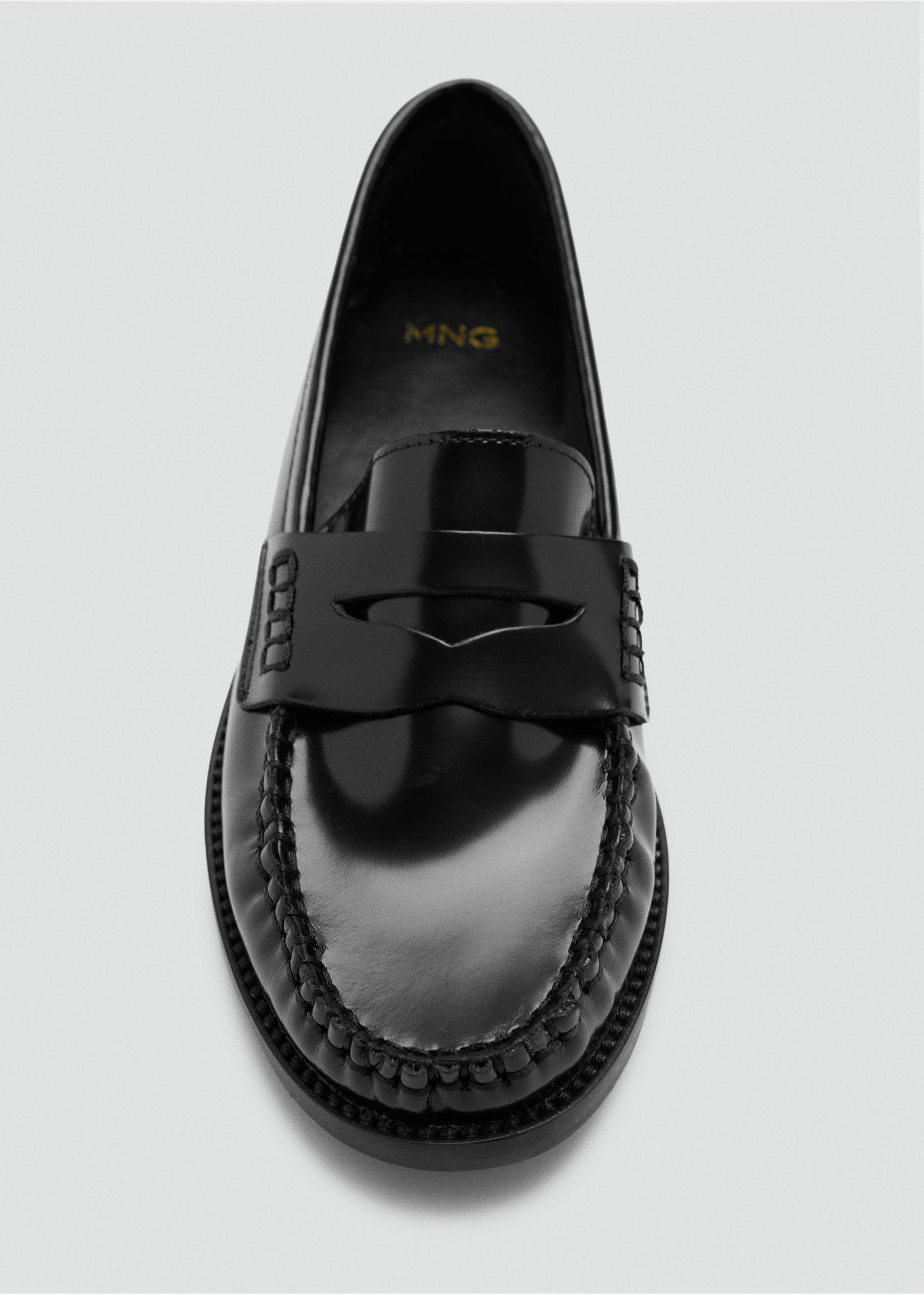 Black leather penny loafer detail., Black. Ref: 47011348-00.