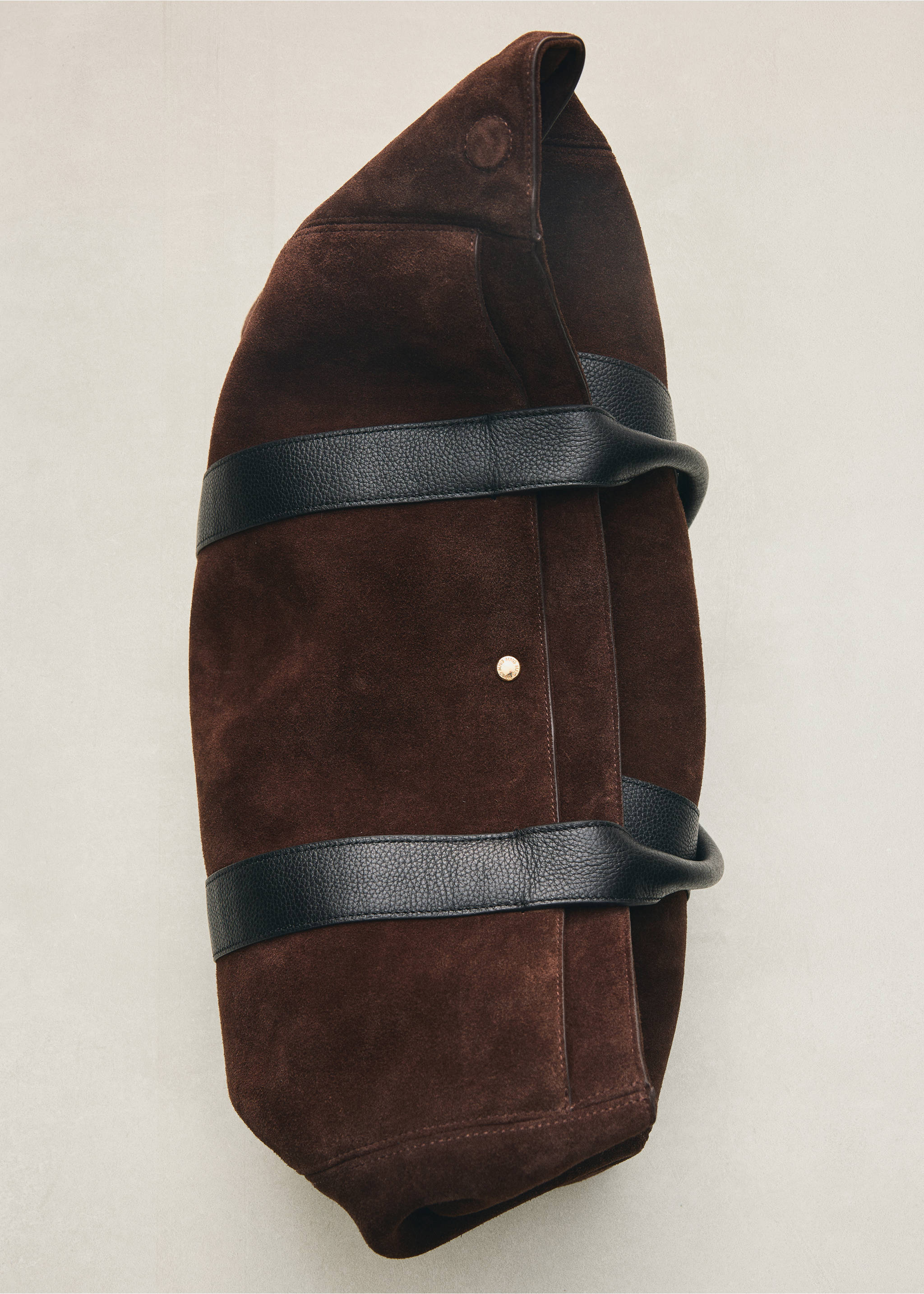 Dark brown suede city bag with smooth leather shoulder straps., Chocolate. Ref: 47011357-00.