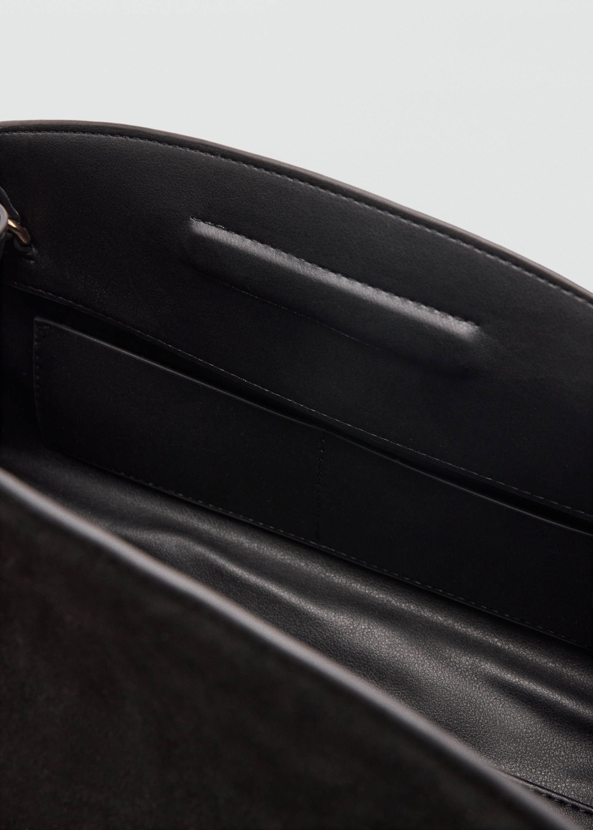 Sac bandoulière en daim - Détail de l'article 2