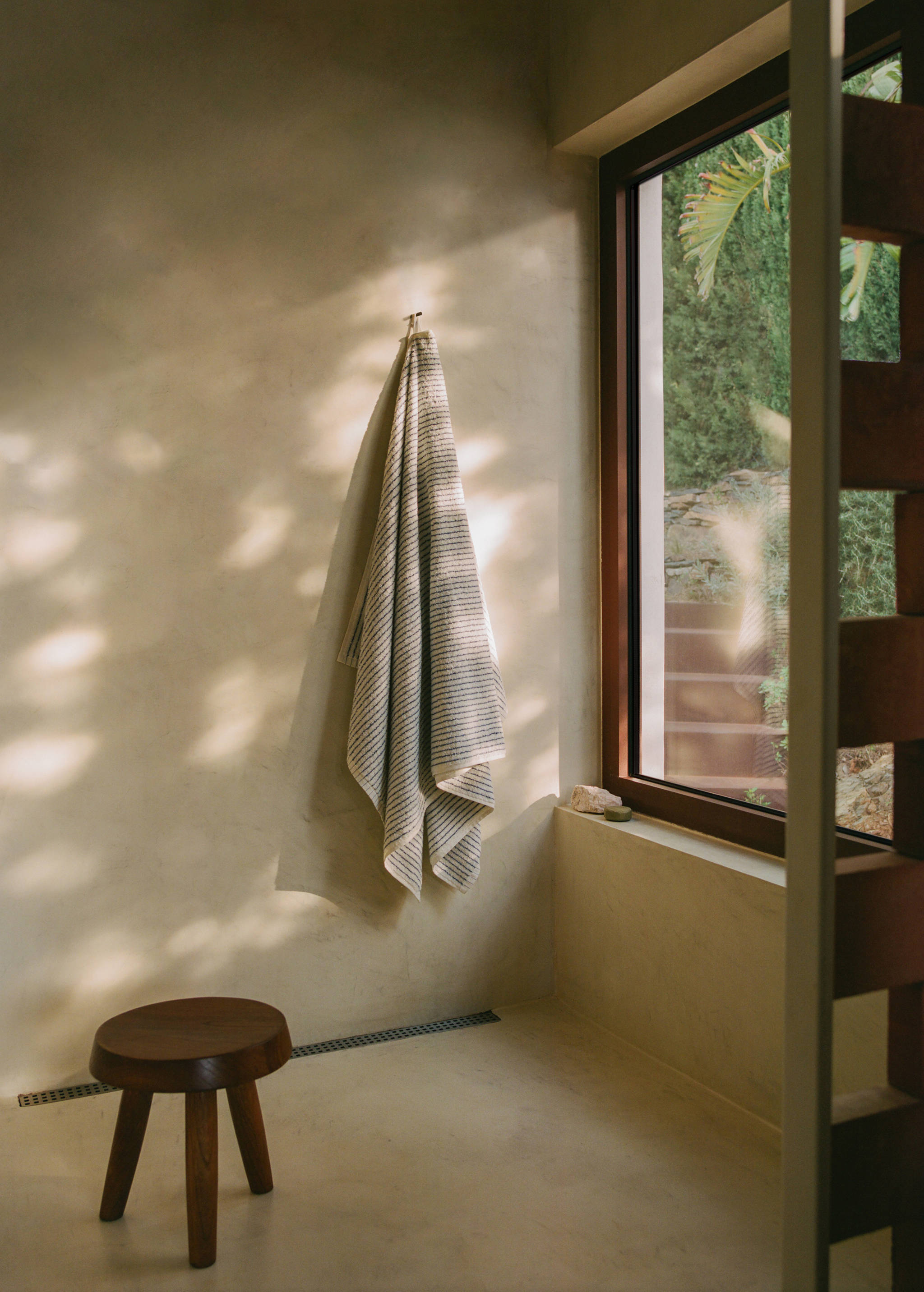 Toalha de banho de 100% algodão às riscas 90 x 150 cm - Pormenor do artigo 6