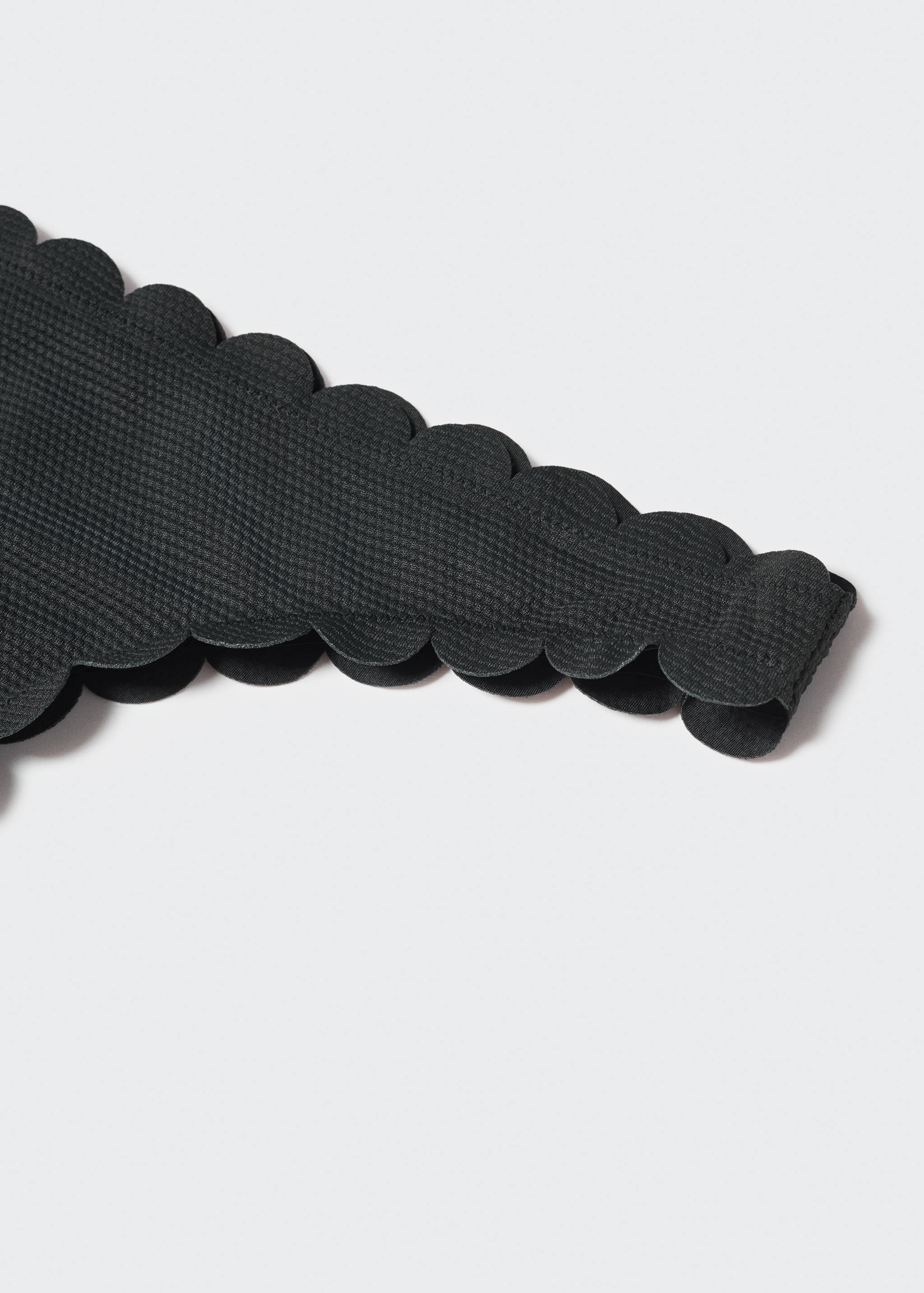 Бразильские трусики от бикини с фестонами - Деталь изделия 8