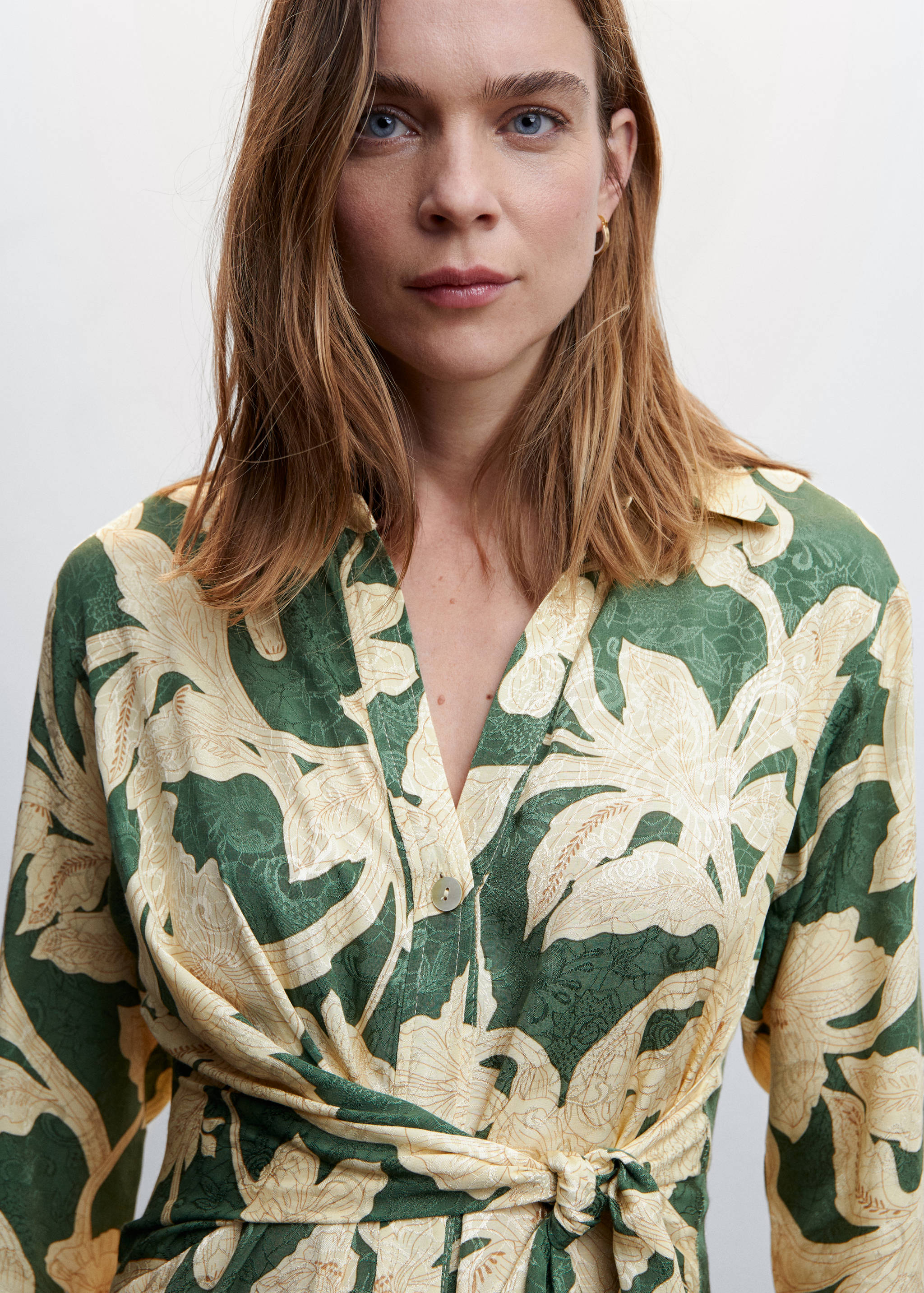 Платье из жаккарда с цветочным узором - Деталь изделия 1