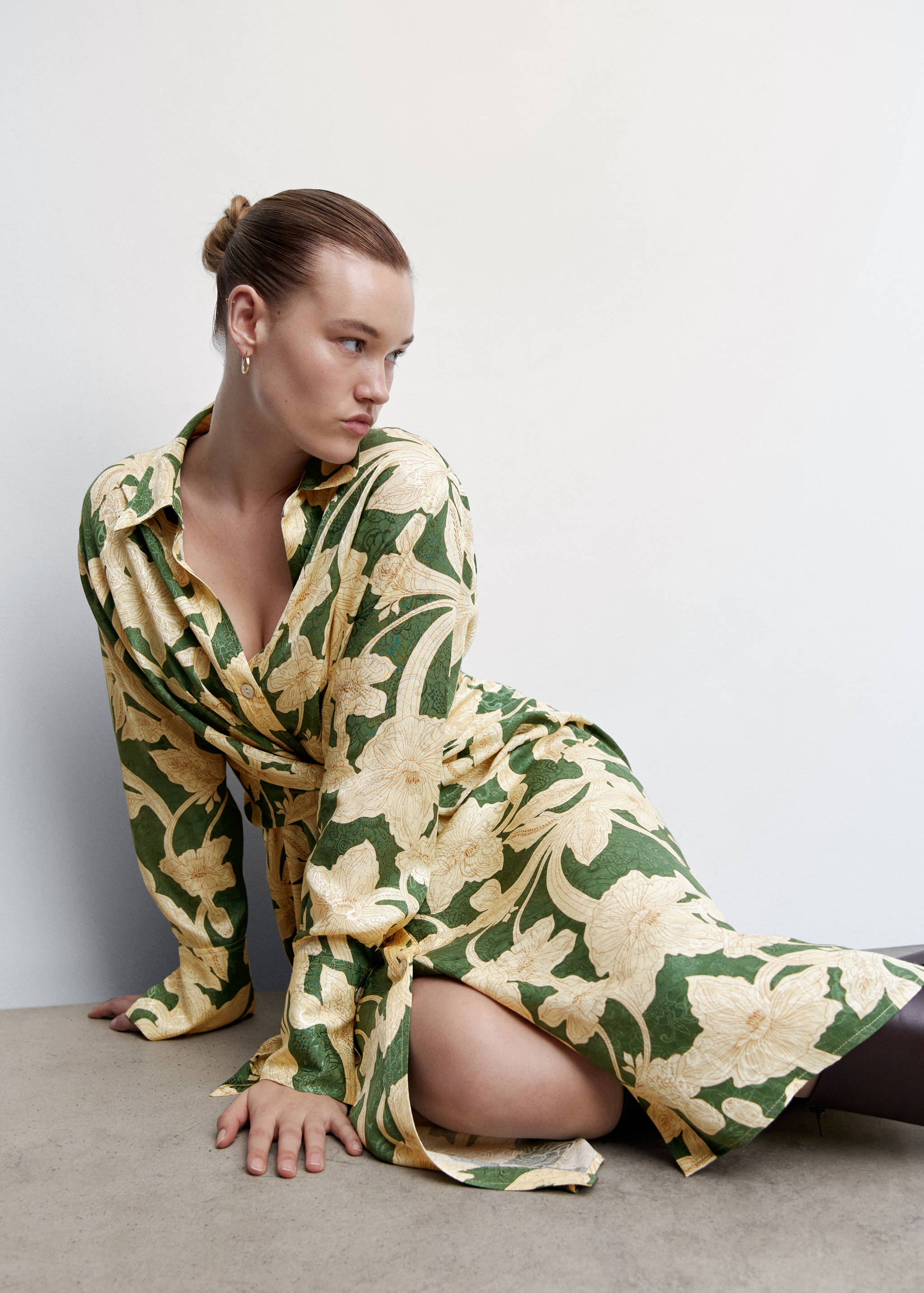 Платье из жаккарда с цветочным узором - Деталь изделия 4