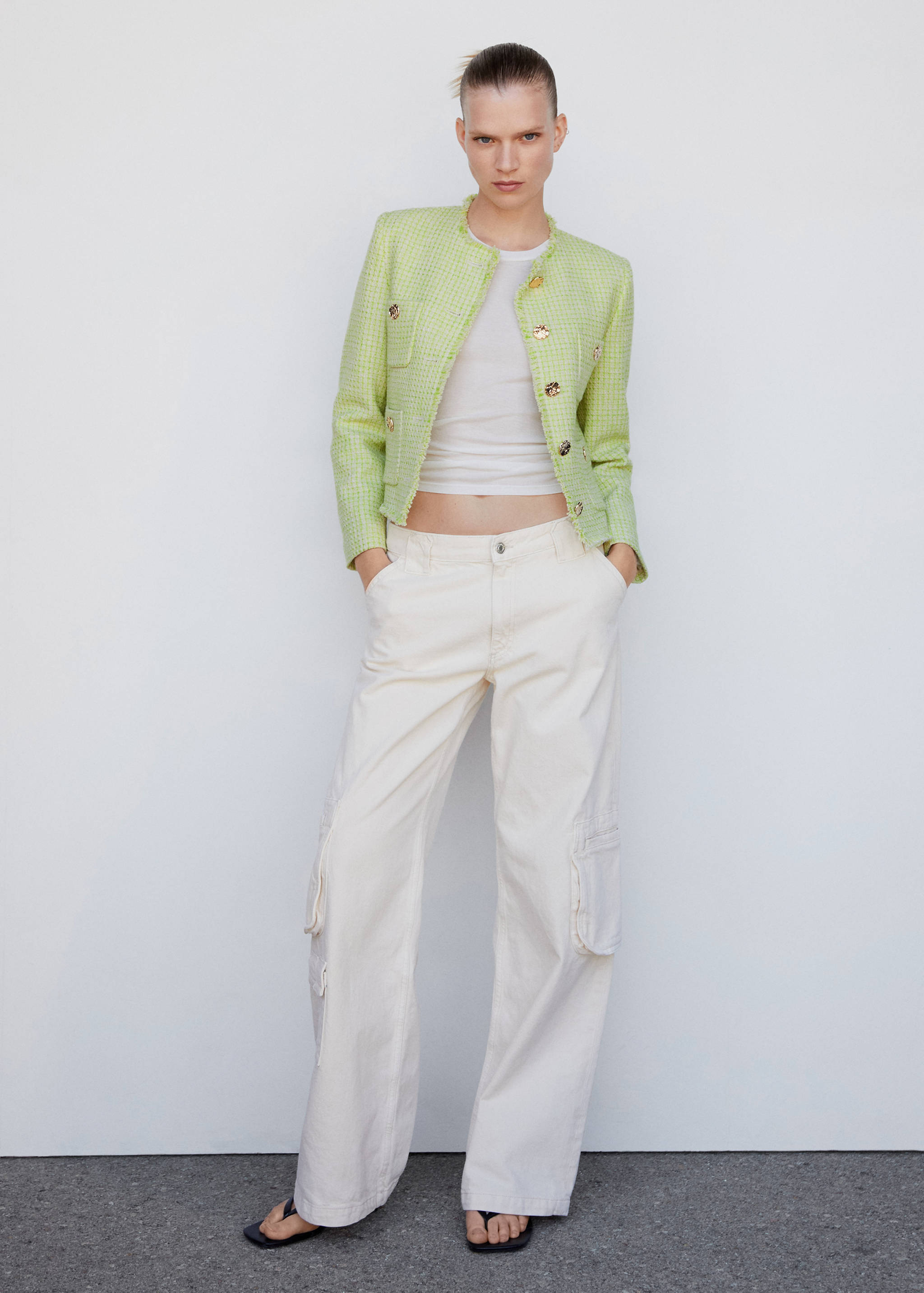 Tweed jacket with pockets - General plane