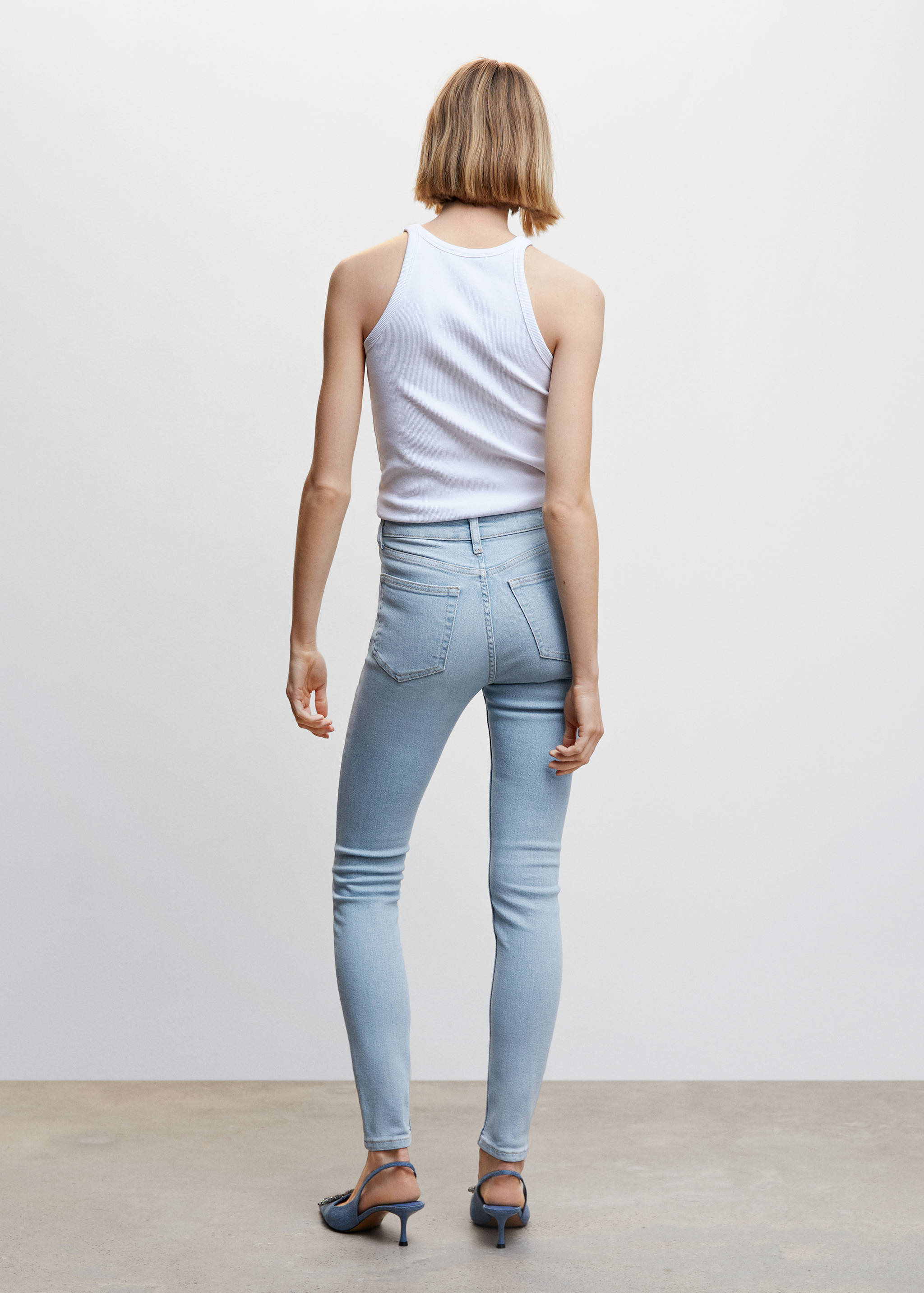 Jeans skinny tiro alto  - Reverso del artículo