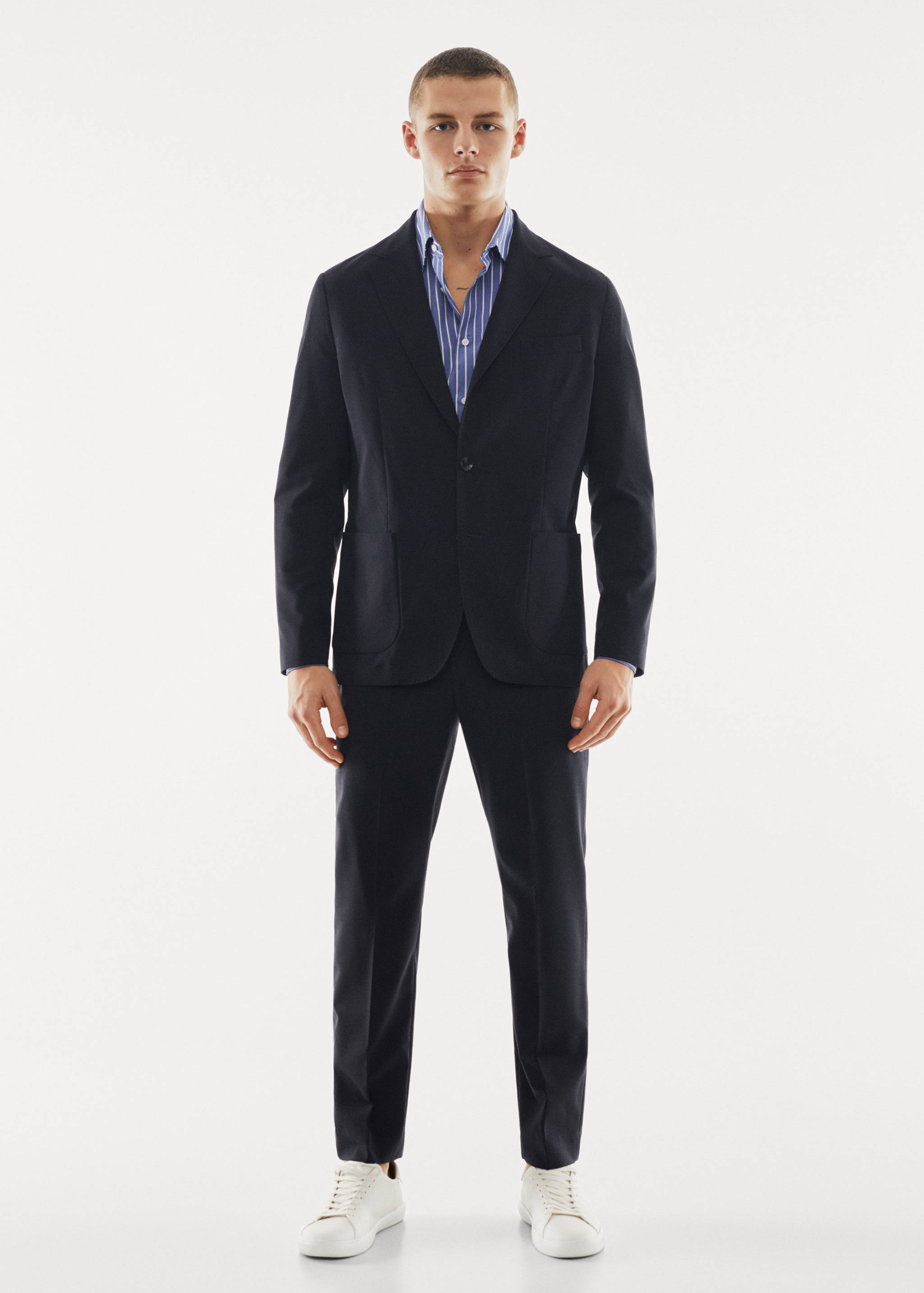 Breathable slim-fit suit trousers - General plane