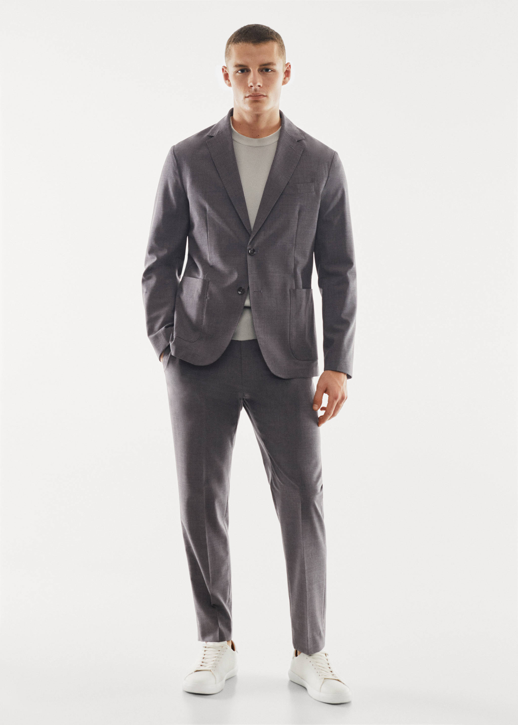 Breathable slim-fit suit trousers - General plane