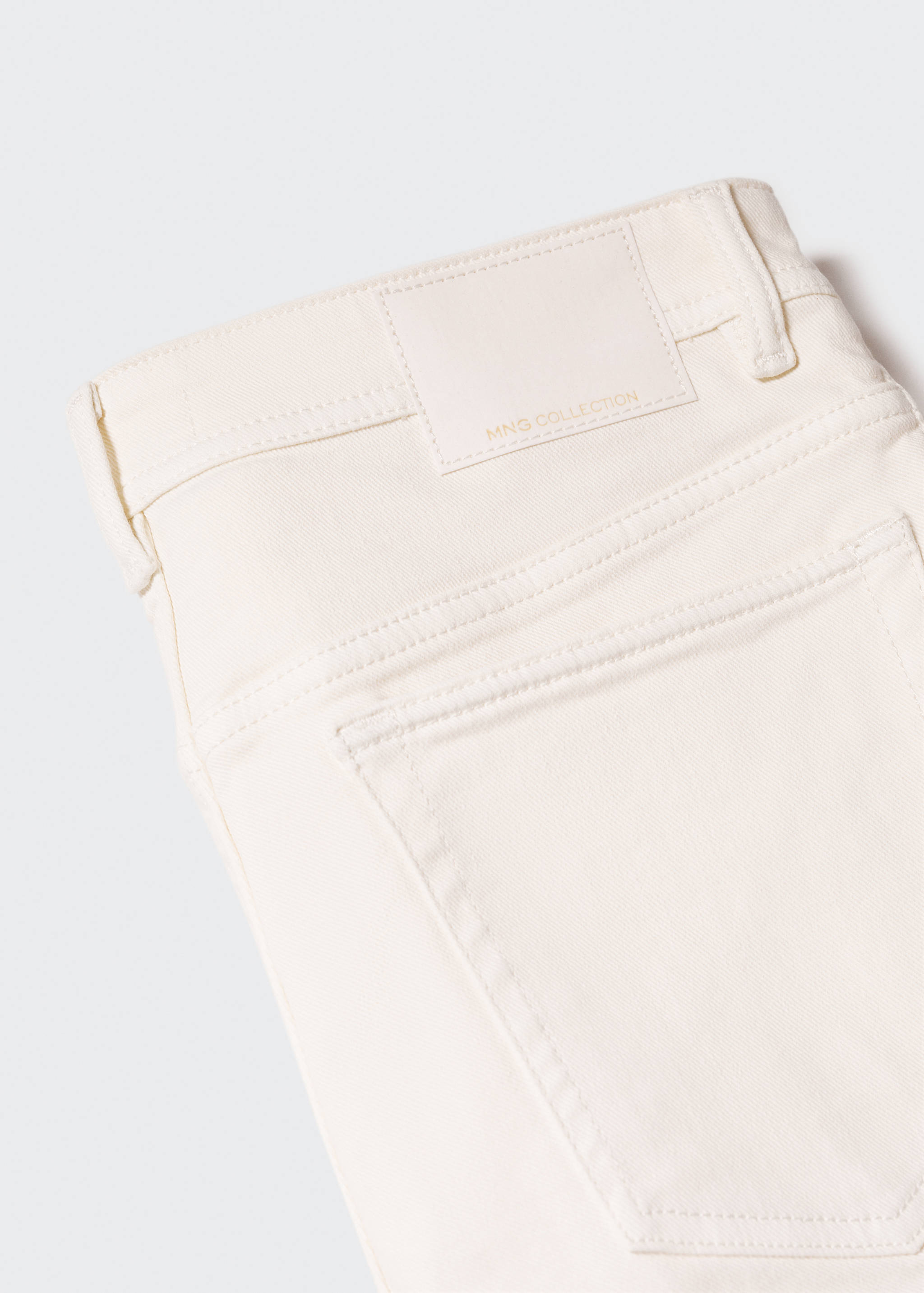 Slim-fit coloured jeans - Details of the article 8