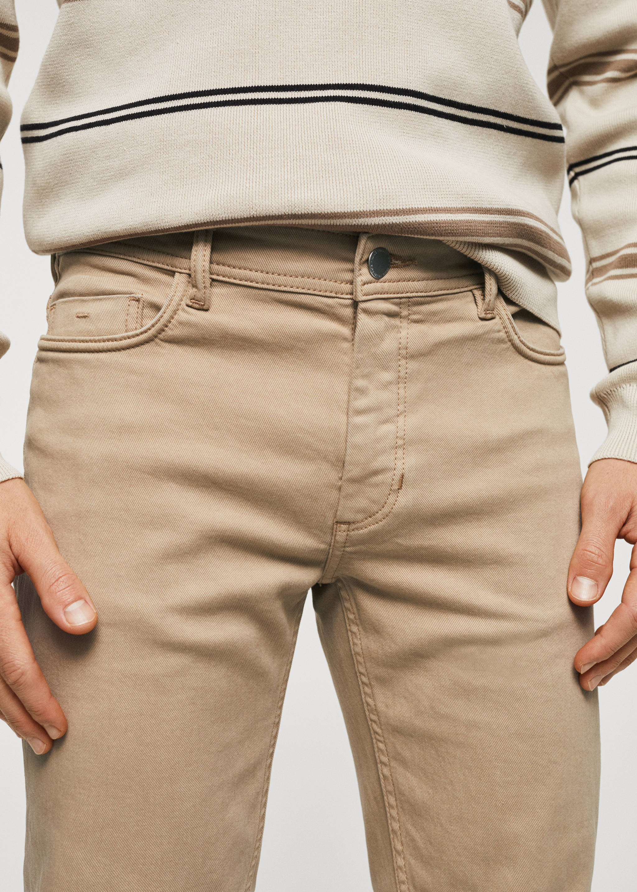 Slim-fit coloured jeans - Details of the article 1