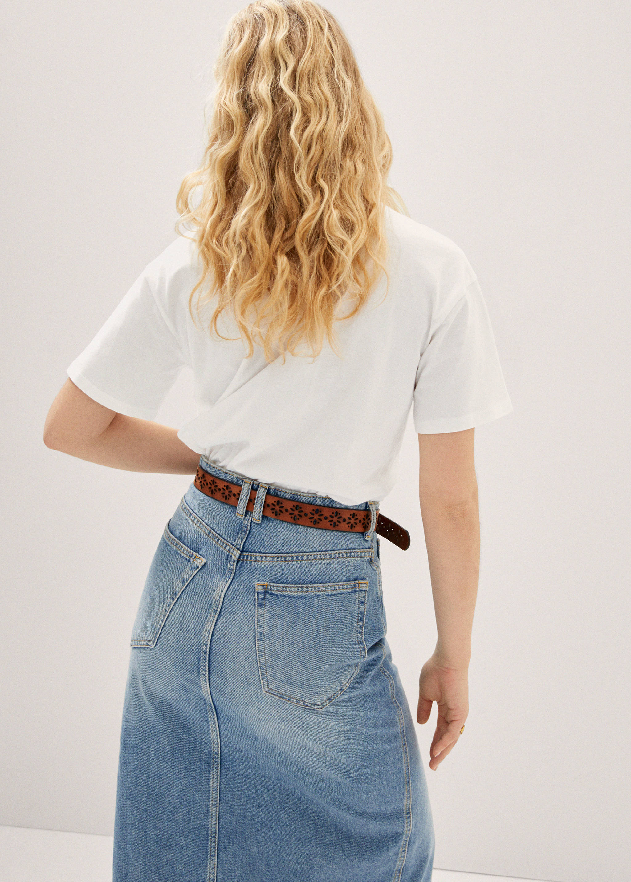 Crochet t-shirt with pocket - Reverse of the article