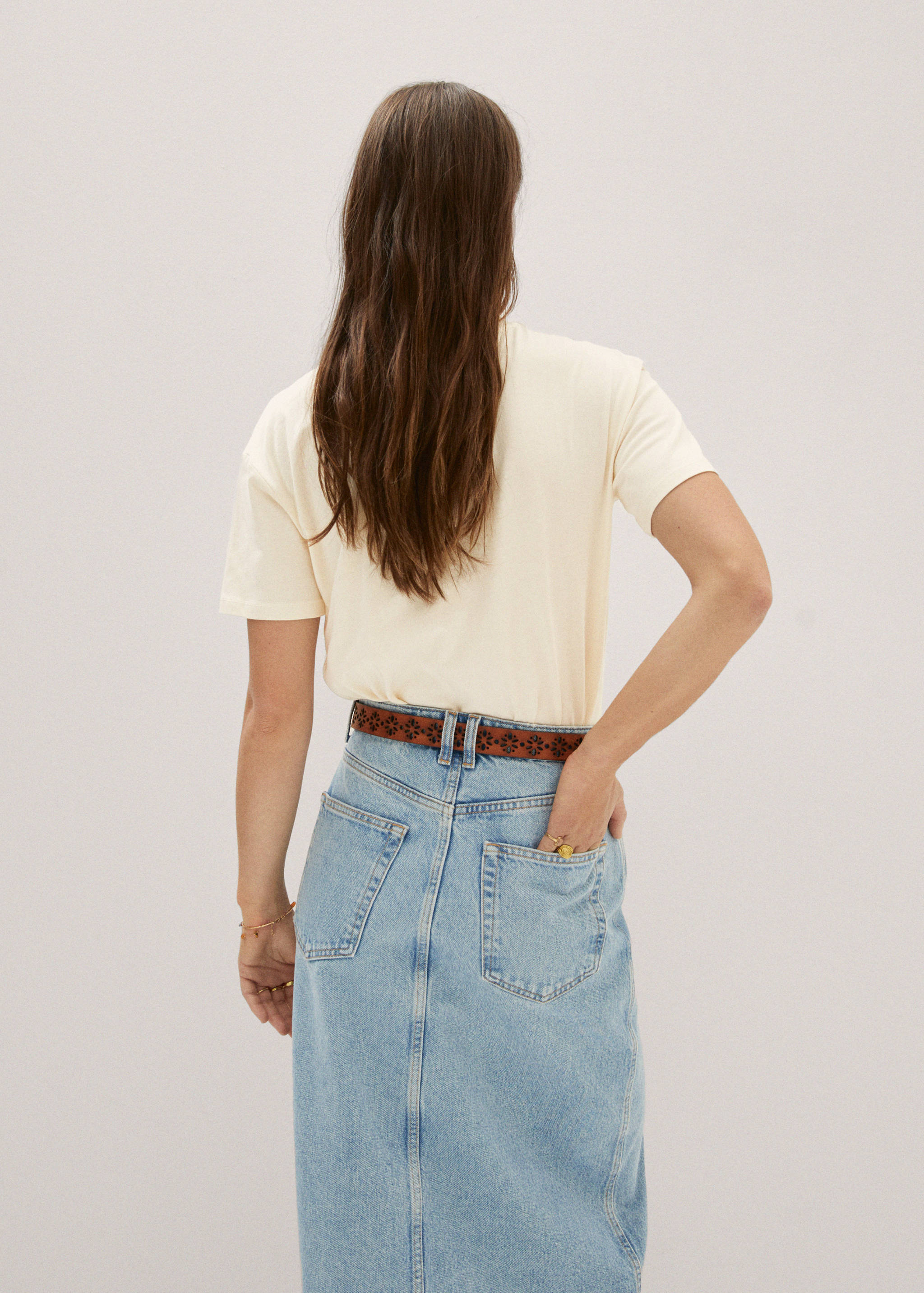 Crochet t-shirt with pocket - Reverse of the article