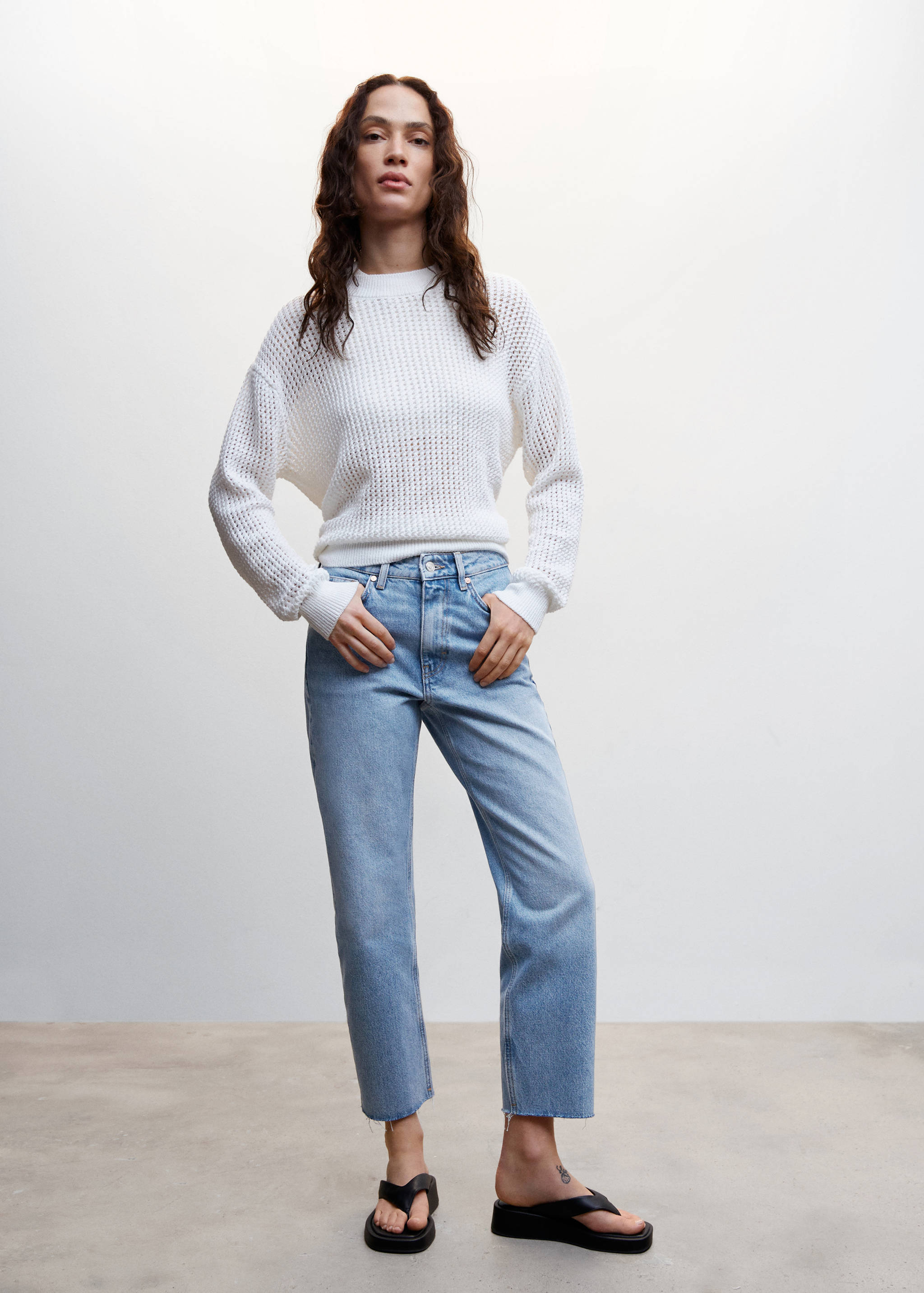 Frayed hem straight jeans - General plane