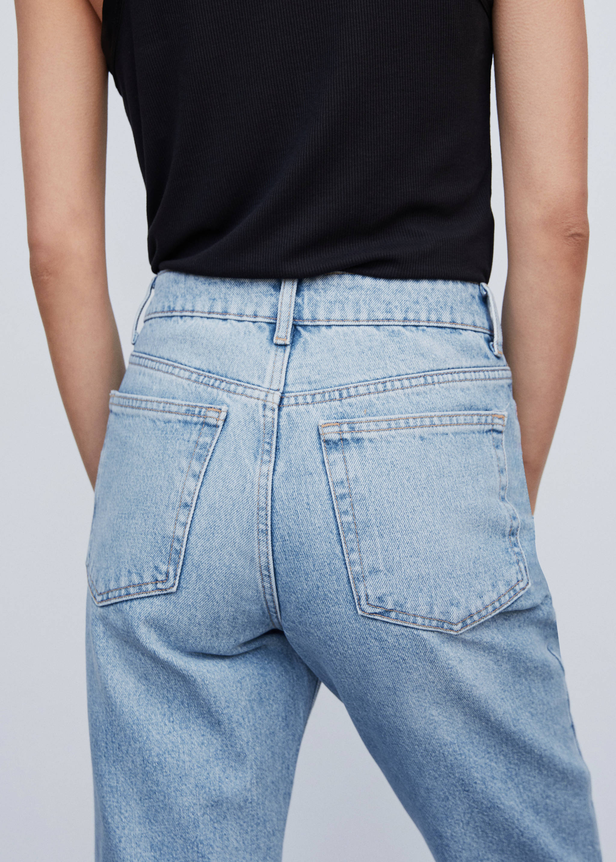 Frayed hem straight jeans - Details of the article 6